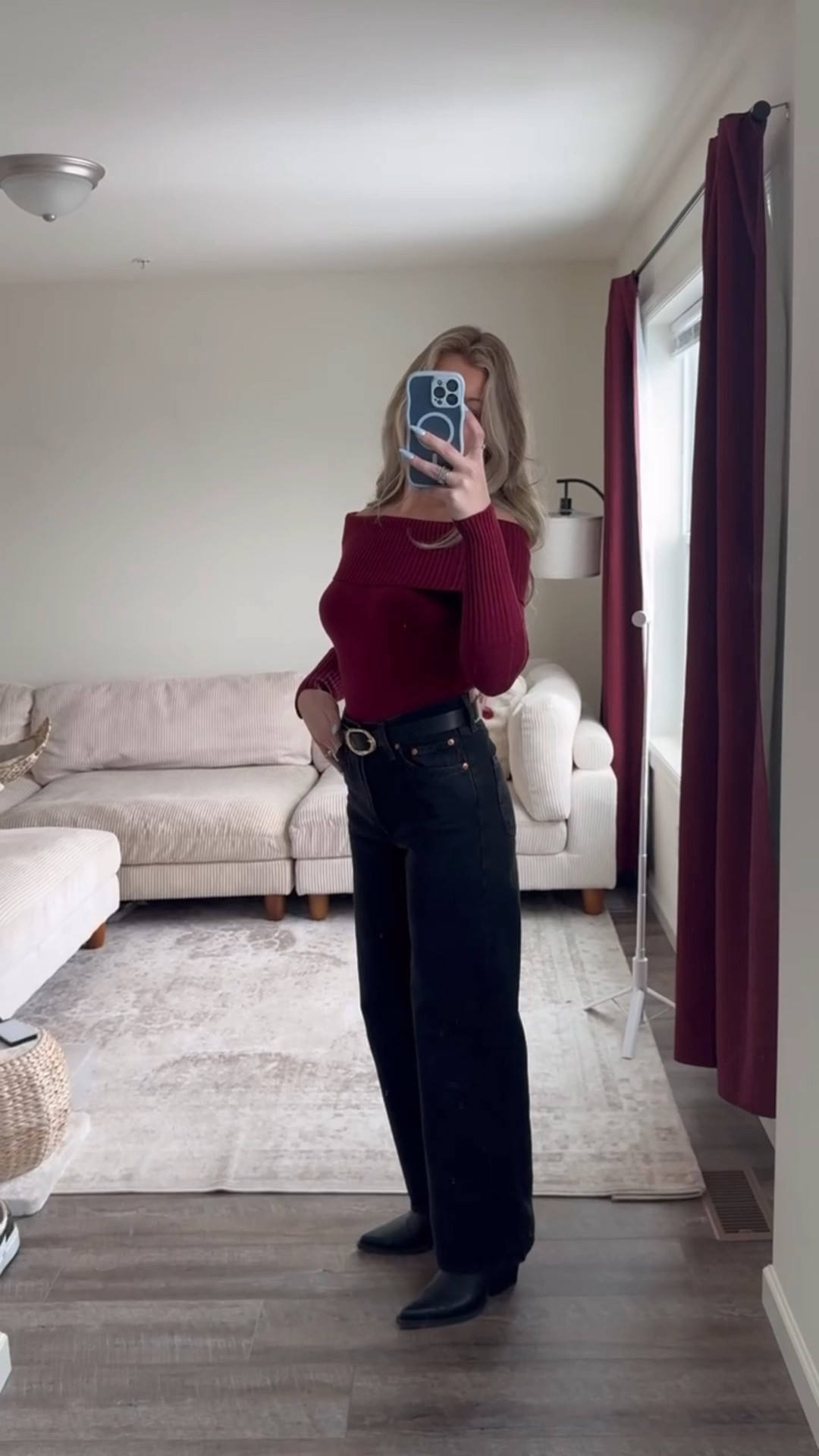 perfect dinner date outfit

Black jeans, black belt, gold belt, affordable belt, off the shoulder sweater, black pointed toe boots


#LTKTall #LTKootd #LTKgrwm