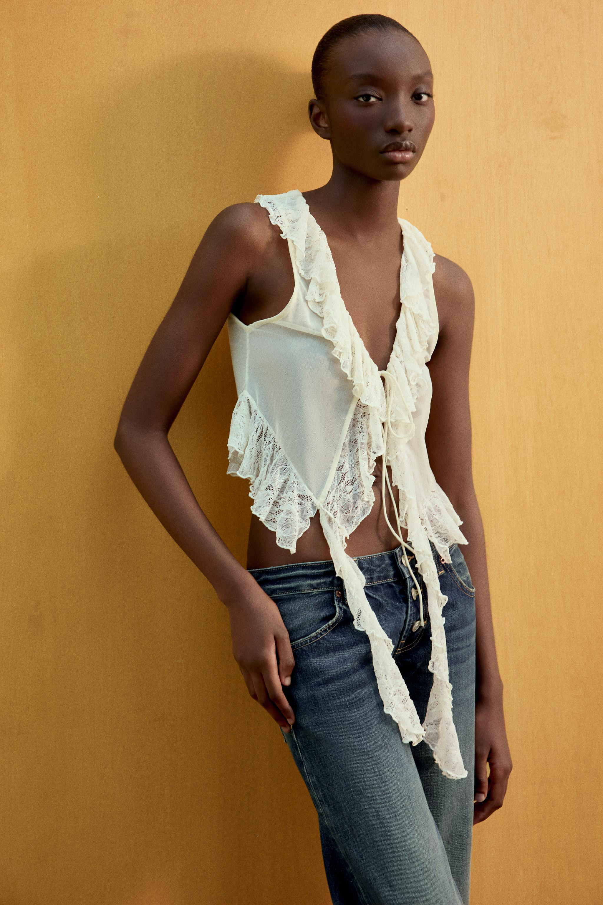 RUFFLED LACE TOP | Zara US