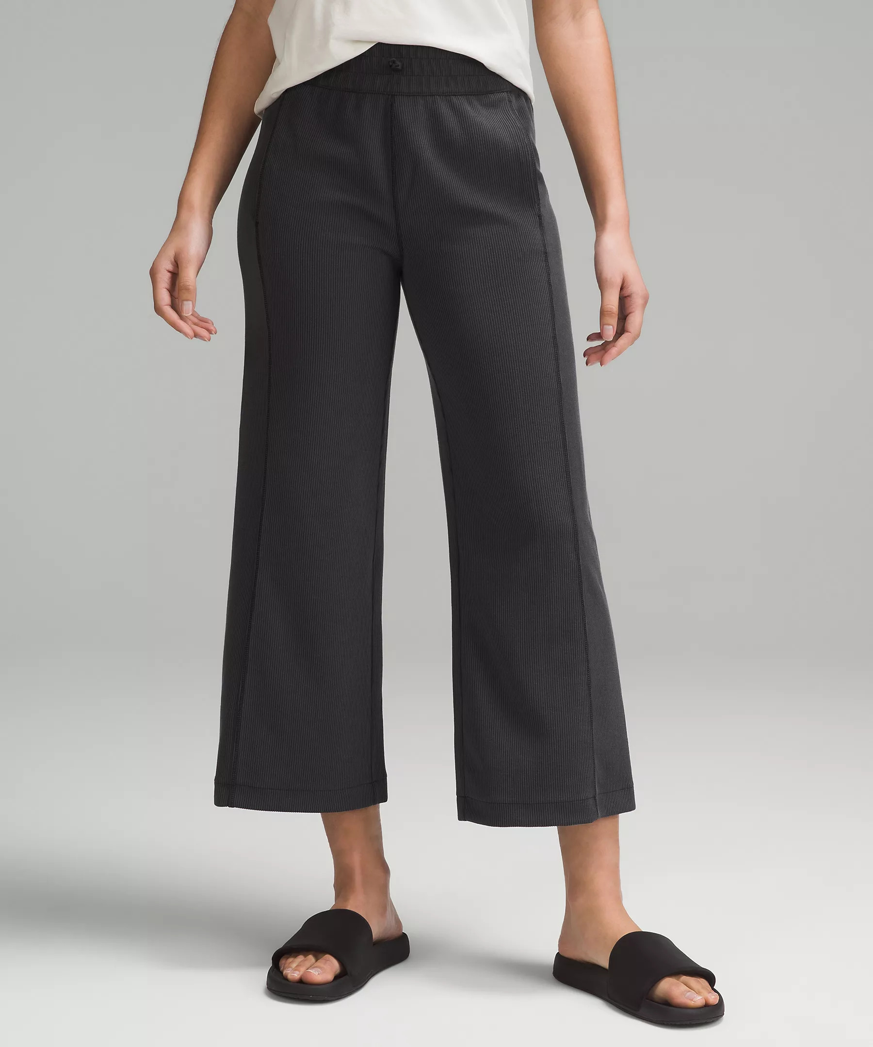 Ribbed Softstreme Mid-Rise Wide-Leg Cropped Pant 25" | Lululemon (US)