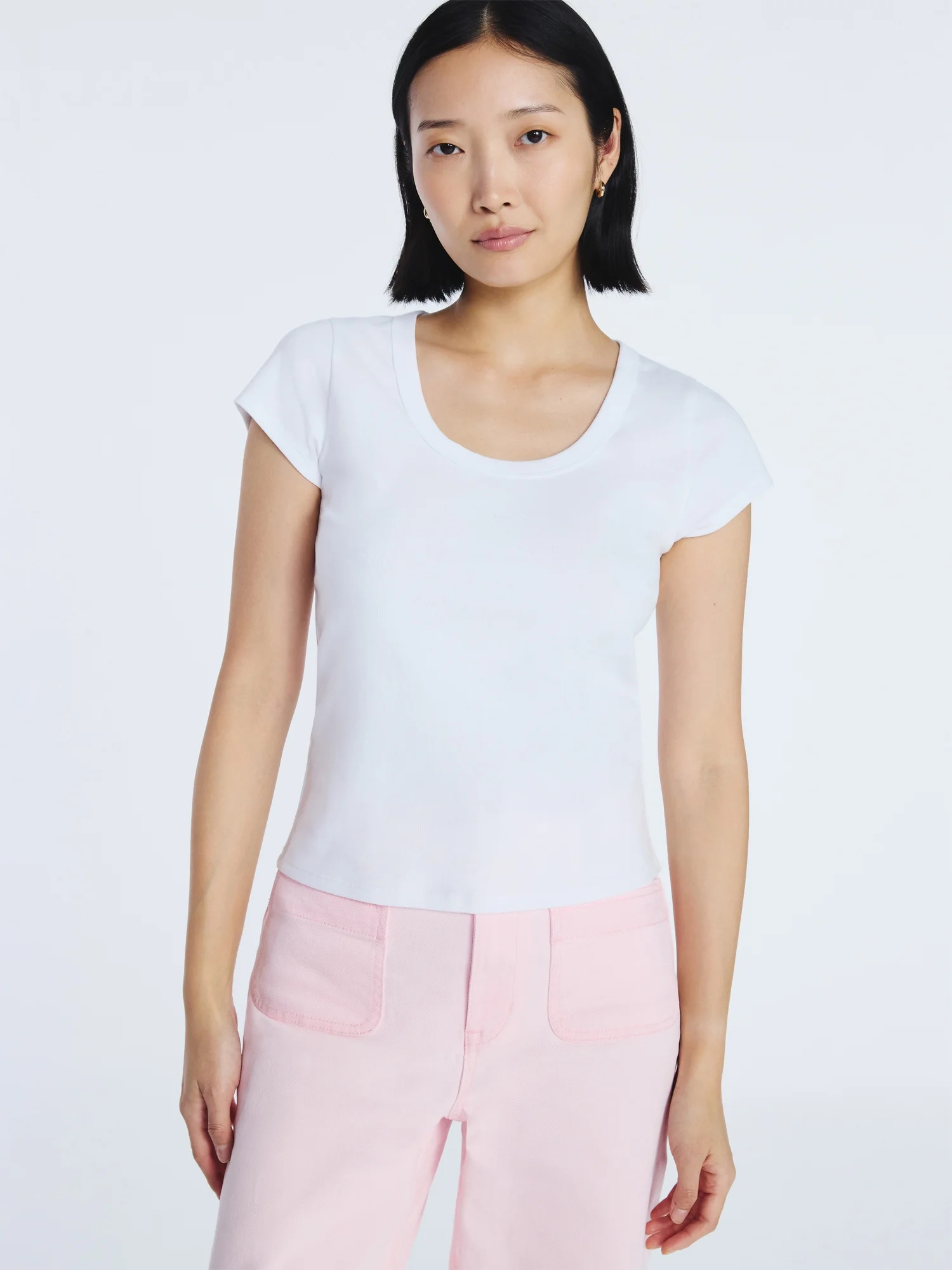 Free Assembly Women's Scoop Neck Tee with Short Sleeves, Sizes XS-XXL | Walmart (US)