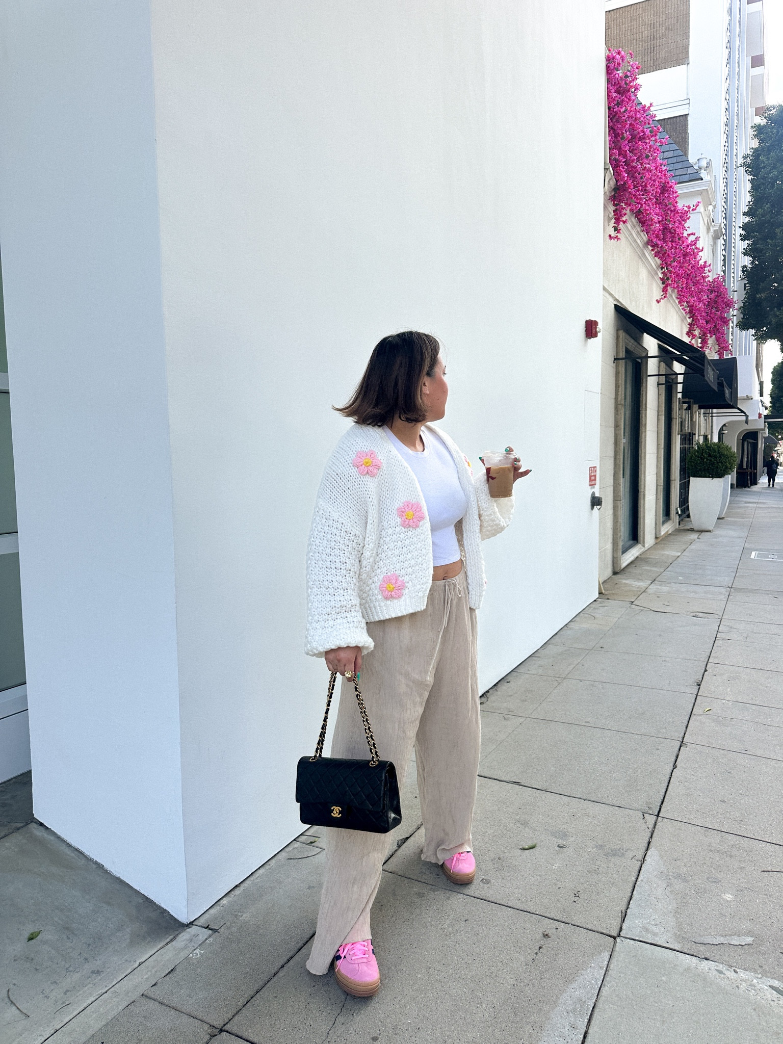 Chunky cardi’s and platform gazelles have my 💓 for this spring 😍 wearing a L in these Abercrombie pants which are the most comfortable pants i own 

#LTKfindsunder100 #LTKSeasonal #LTKsalealert