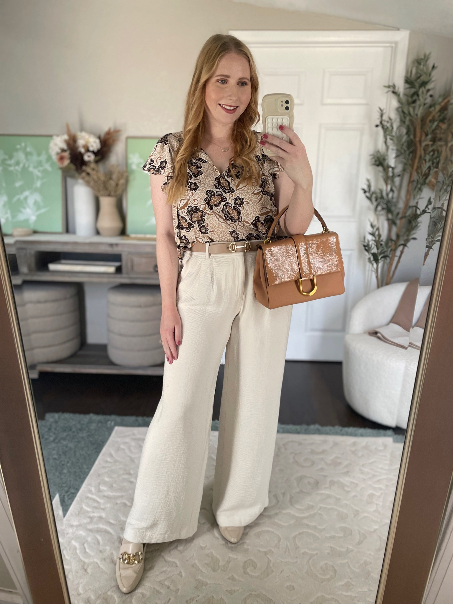 Cheetah Print Flutter Tie Neck Mixed Media Top in a size medium
Was: $54, Now $27.47
50% OFF! PRICE AS MARKED


#LTKBacktoSchool #LTKworkwear #LTKsalealert