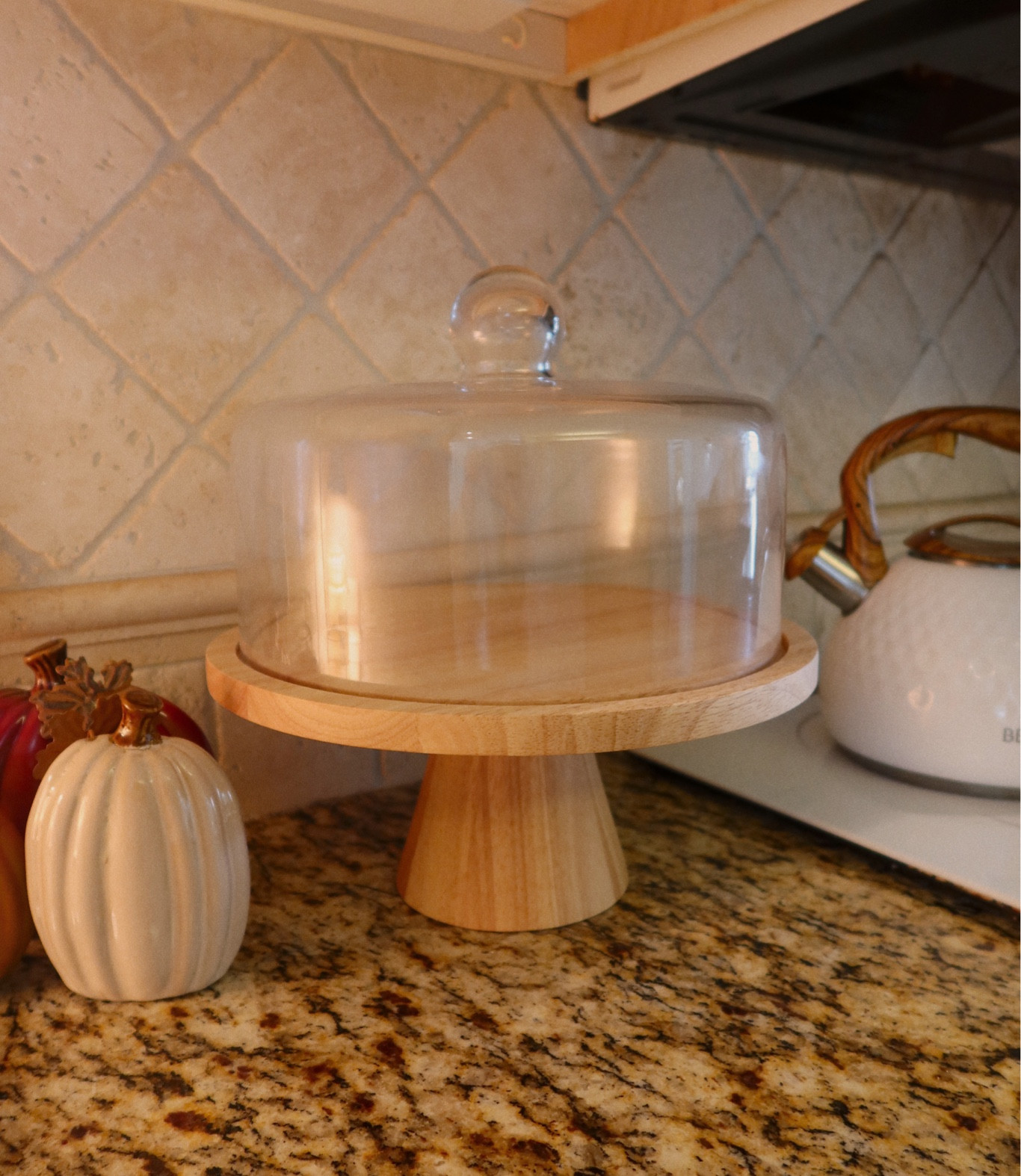 Bought the cutest cake stand at Target 🫶🏼😩 Can’t wait to fill her with sourdough as soon as my starter is ready

#LTKHoliday #LTKfamily #LTKhome