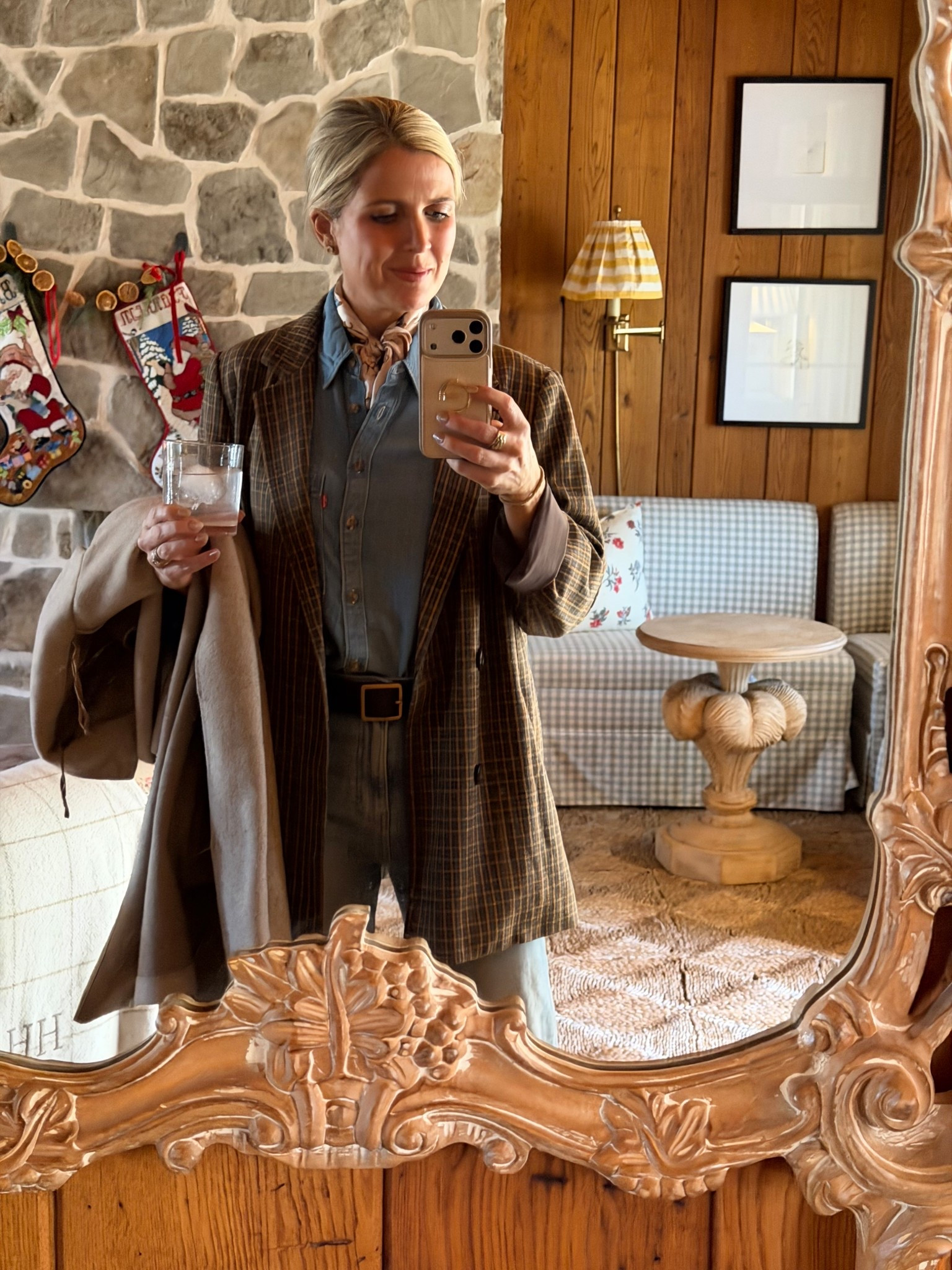 Mountain chic was the vibe I was going for this Christmas!

#LTKootd #LTKFindsUnder100