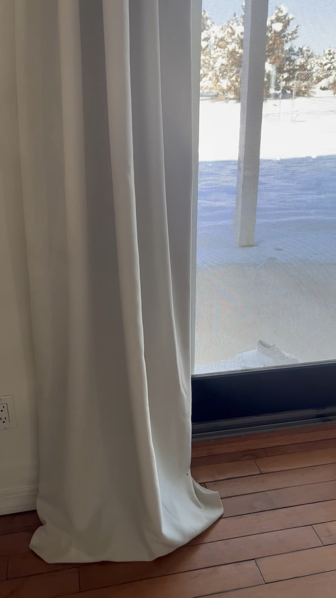 My favorite linen curtain. These are a beautiful neutral color and are blackout. I have the 95” and my ceilings are 9’ ft.

Target home
Home decor
Curtains 
Blackout curtains
Linen curtains
Threshold 

#LTKhome #LTKFind #LTKunder50