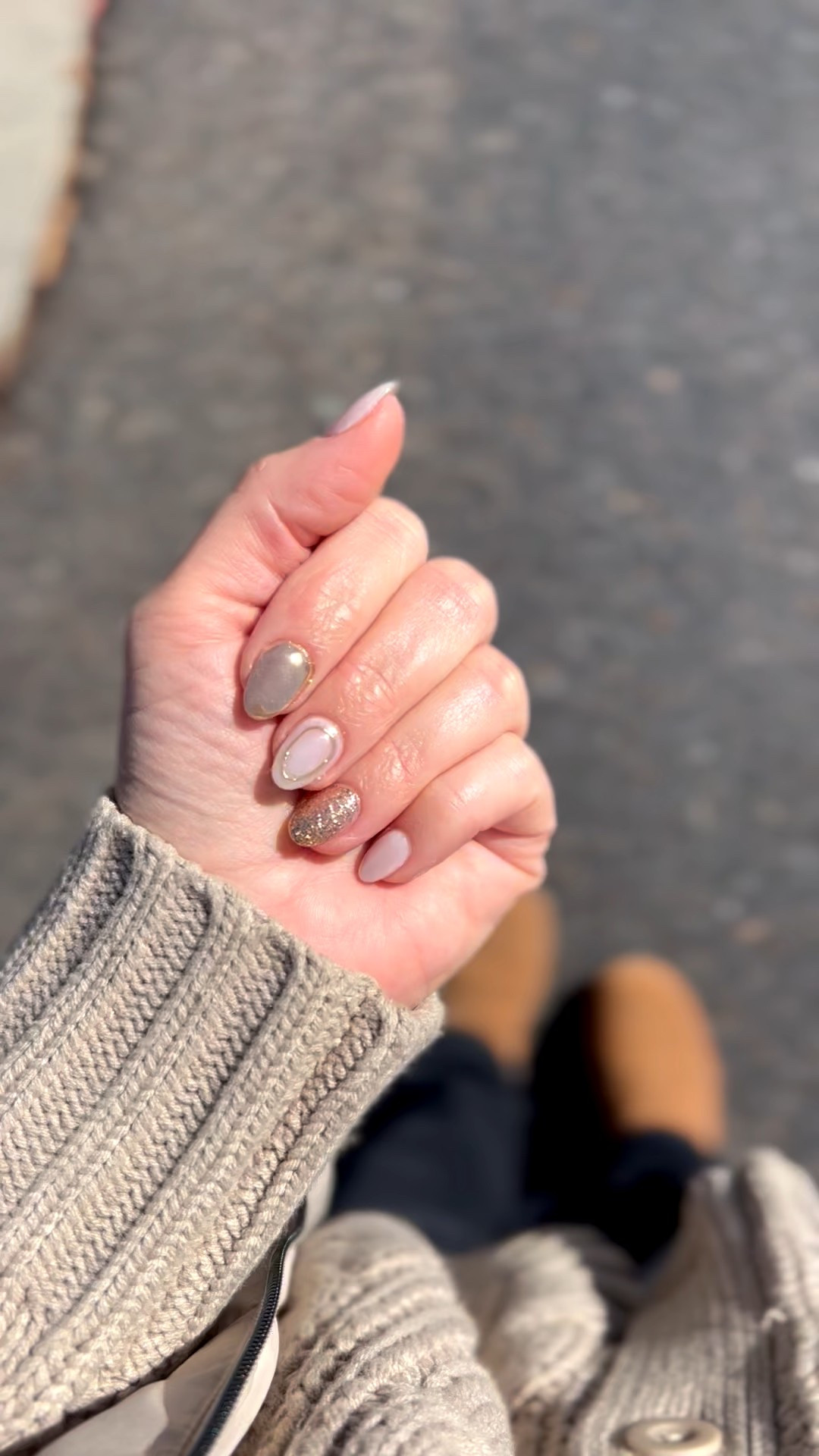 Last nails of 2025!! New Years Eve nail inspo | January 2026 nail inspo. Clean & sparkly. Ugg classics slippers | kyte baby chunky knit cardigan | nuuds straight jeans my today ootd

#LTKmomlife #LTKBeauty #LTKShoeCrush

#LTKootd #LTKdayinmylife #LTKselfcare