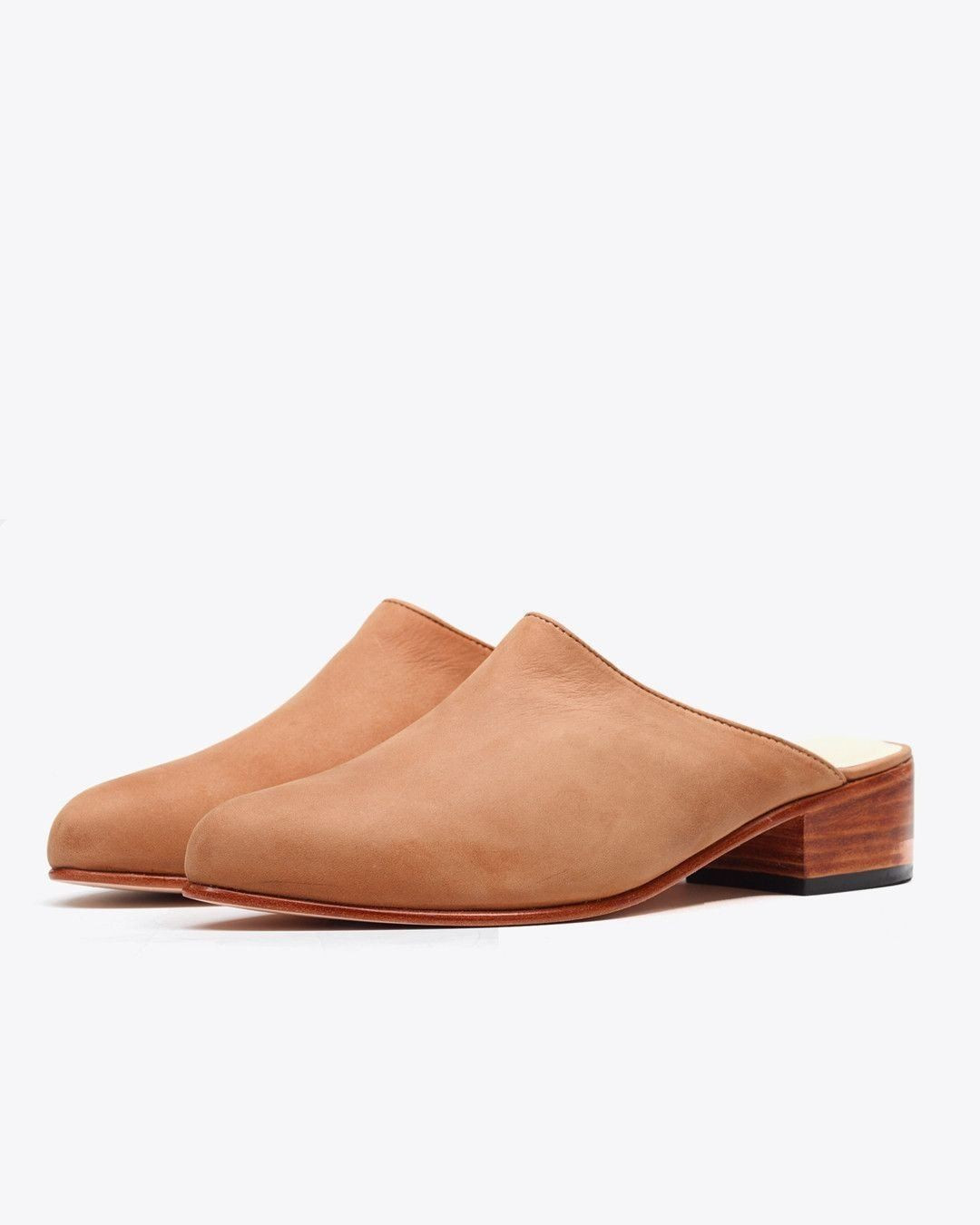 Mariella Mule Sand | Nisolo