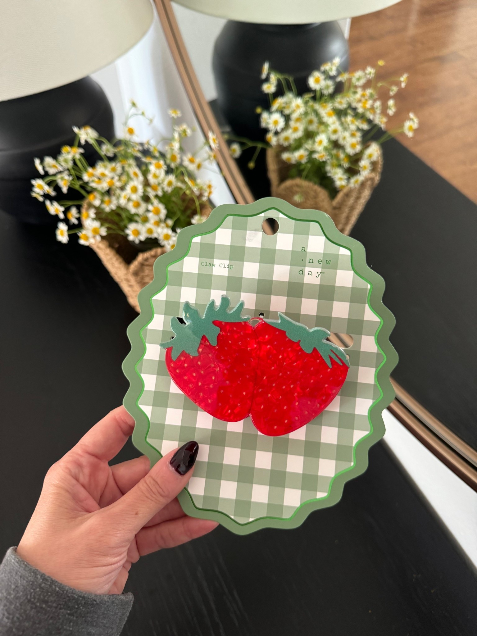 Strawberry Claw Clip: Target
$5!



#LTKBeauty #LTKSpringSale #LTKKids