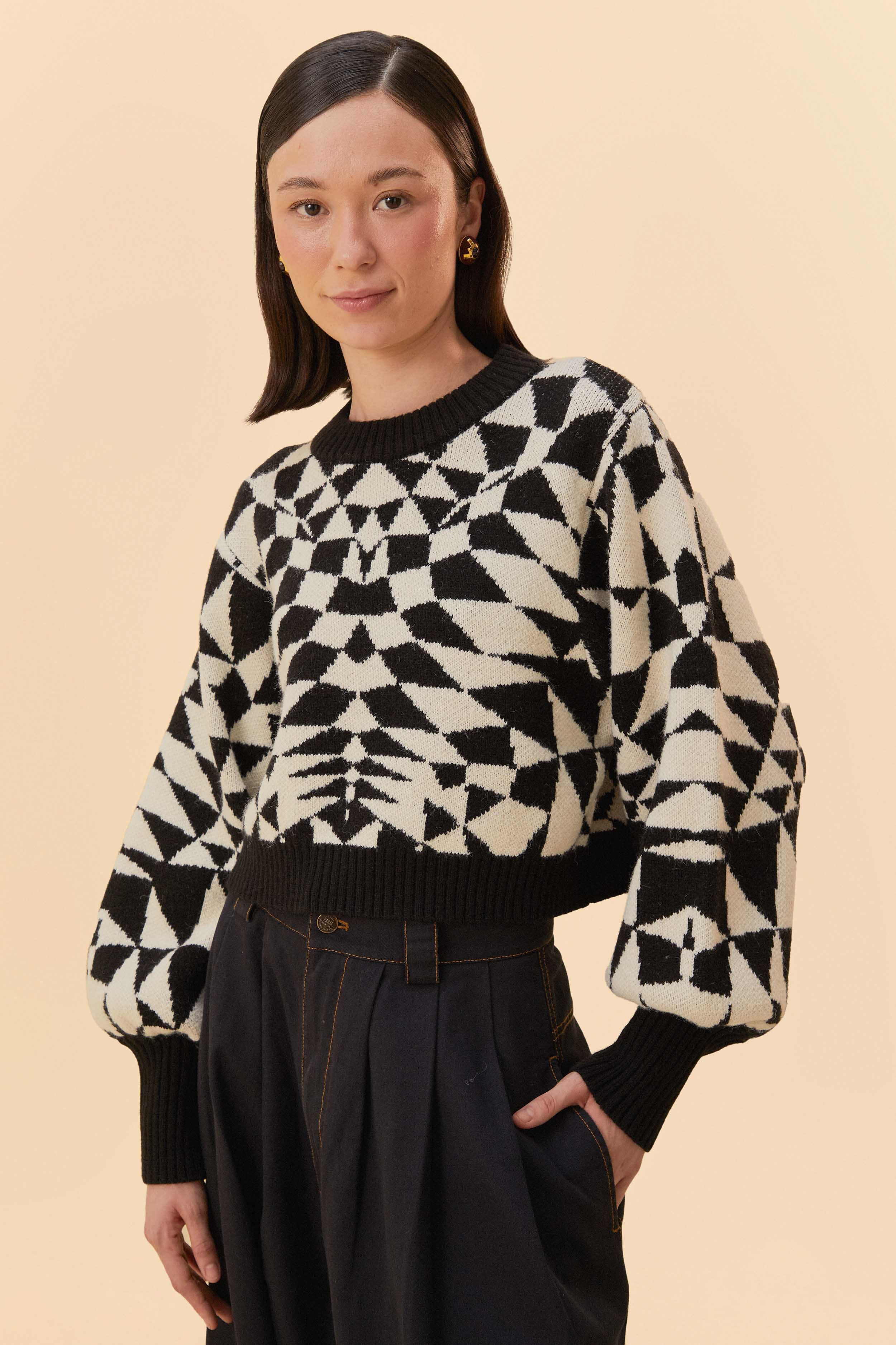 Black Heart Deco Knit Sweater | FarmRio (US)