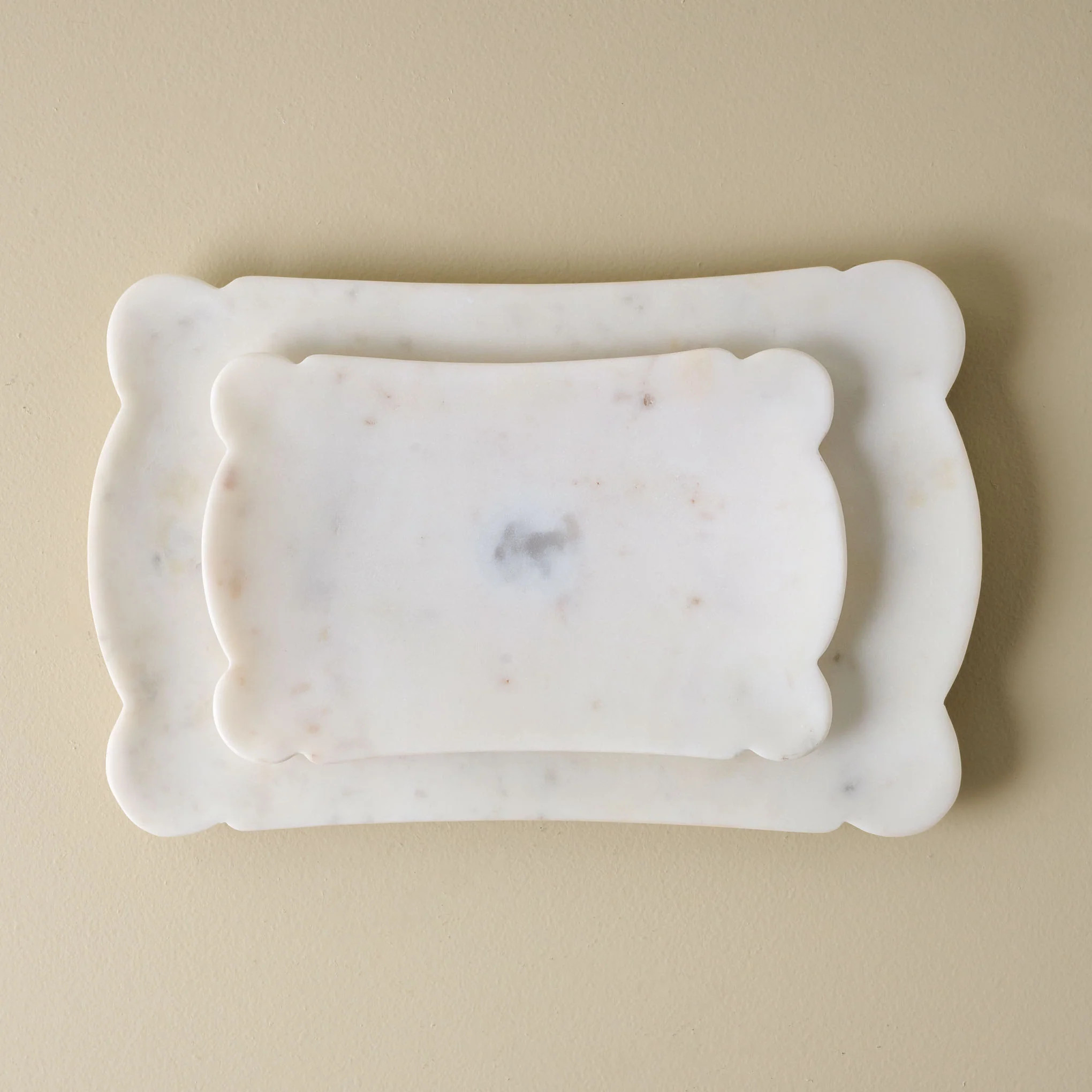 Scalloped Edge Marble Tray - Set of 2 | Magnolia