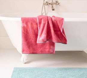 Tropical Floral Towel | GreenRow