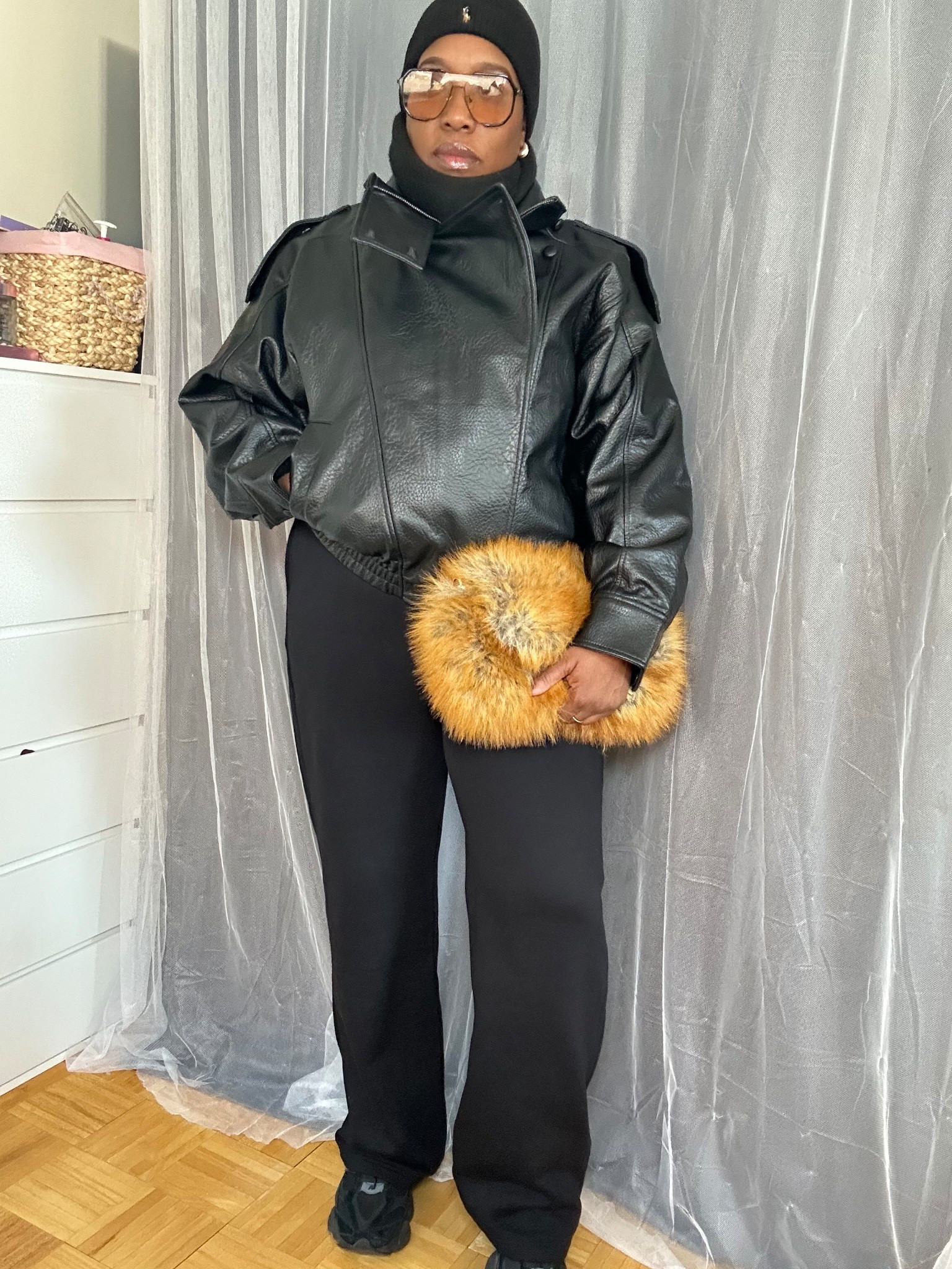 Baby it’s cold in NYC! Cozy and comfy yet layered. 
Casual and cute! 
Midsize girls |Sweat suit |new balance fit |outfit of the day 

#LTKMidsize #LTKootd
