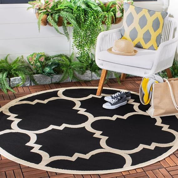 SAFAVIEH Washable Rug Outdoor Courtyard Collection - 5'3" Round, Black & Beige, Non-Shedding & Ea... | Amazon (US)