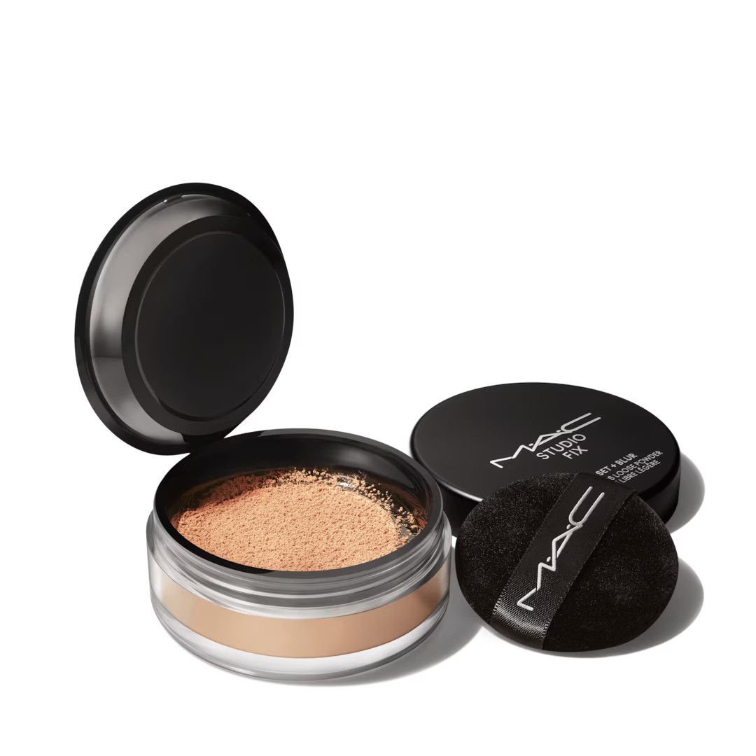 Studio Fix Pro Set + Blur Weightless Loose Powder | MAC Cosmetics - Official Site | MAC Cosmetics (UK)