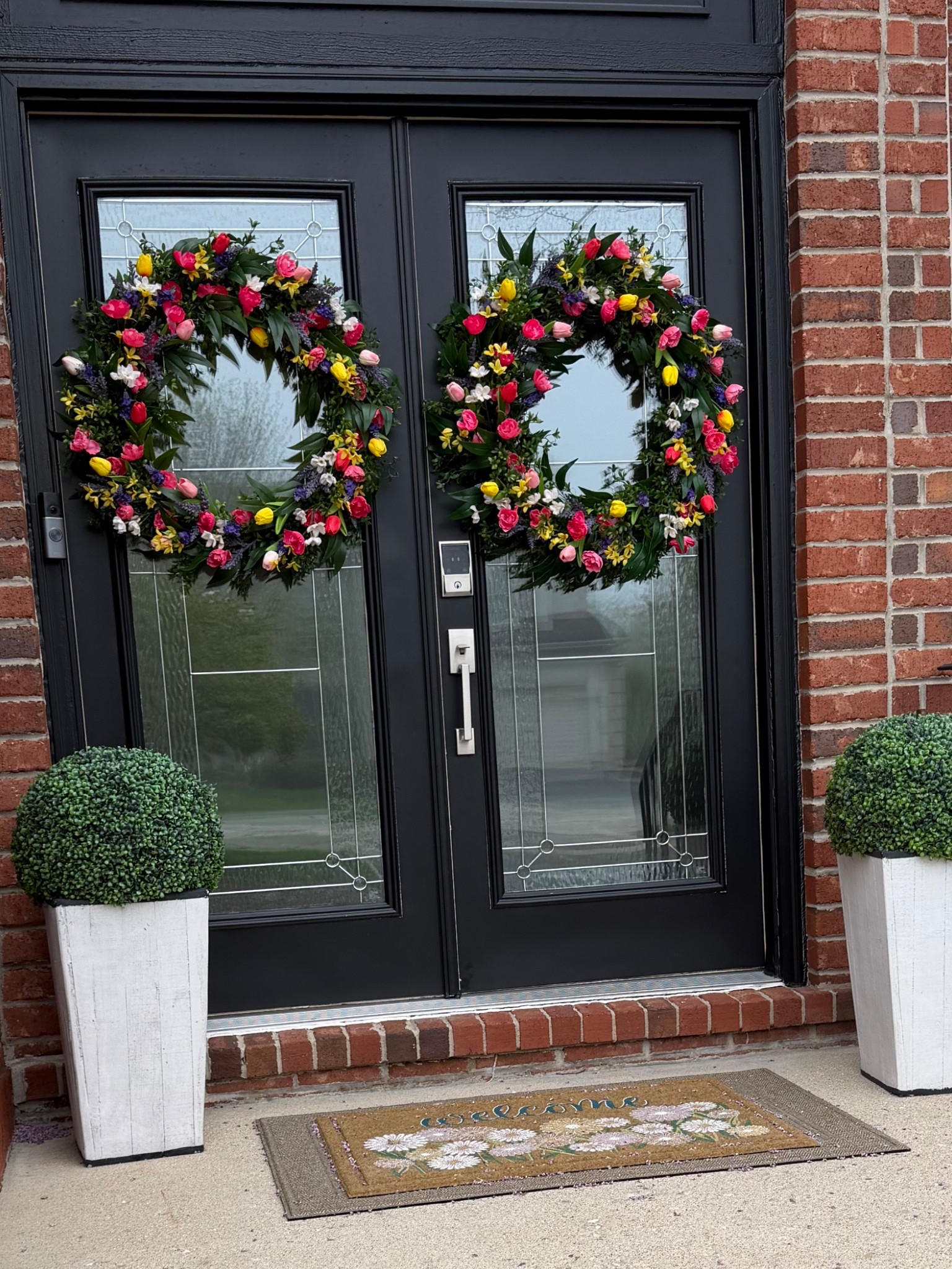 We are loving these wreaths! So bright and great quality 

#LTKHome #LTKMothersDay #LTKSeasonal