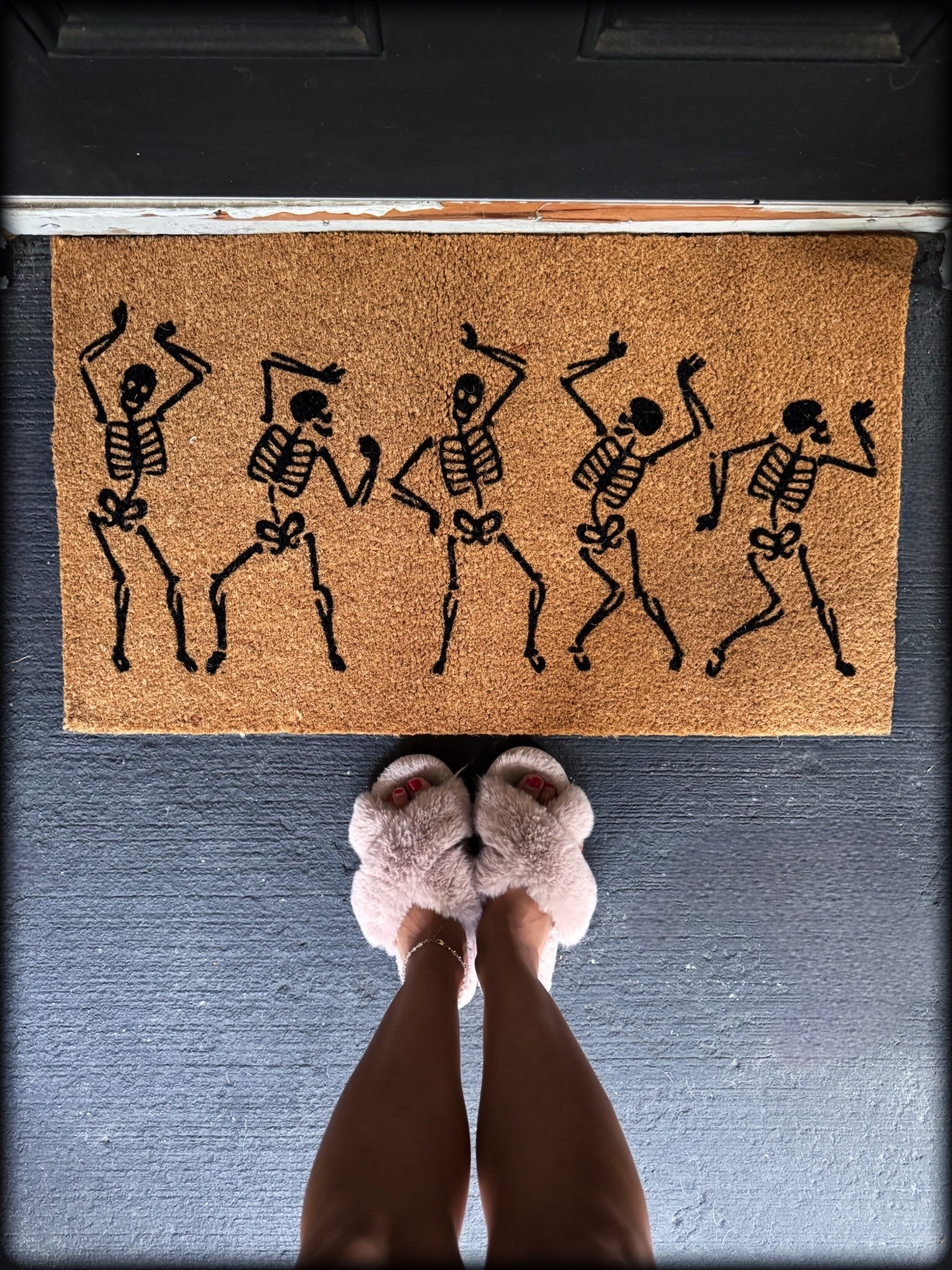 Adding a little spooky season charm right at the front door 👻🖤 I’m obsessed with this skeleton doormat—such a fun way to greet guests! The quality is so good—thick, sturdy, and feels like it’s going to hold up all season long (and then some). Perfect for those of us who love Halloween decor that’s actually practical too.

PS. Don’t judge me for my wreath being up🥰

#LTKSeasonal #LTKHome #LTKFindsUnder50