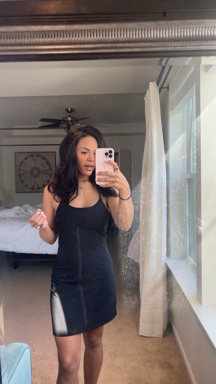 The best alo yoga dress dupe! It’s true to size and perfect for my mommas who are running around all day. I’m wearing a small and it’s true to size 

#LTKstyletip #LTKfit #LTKunder50