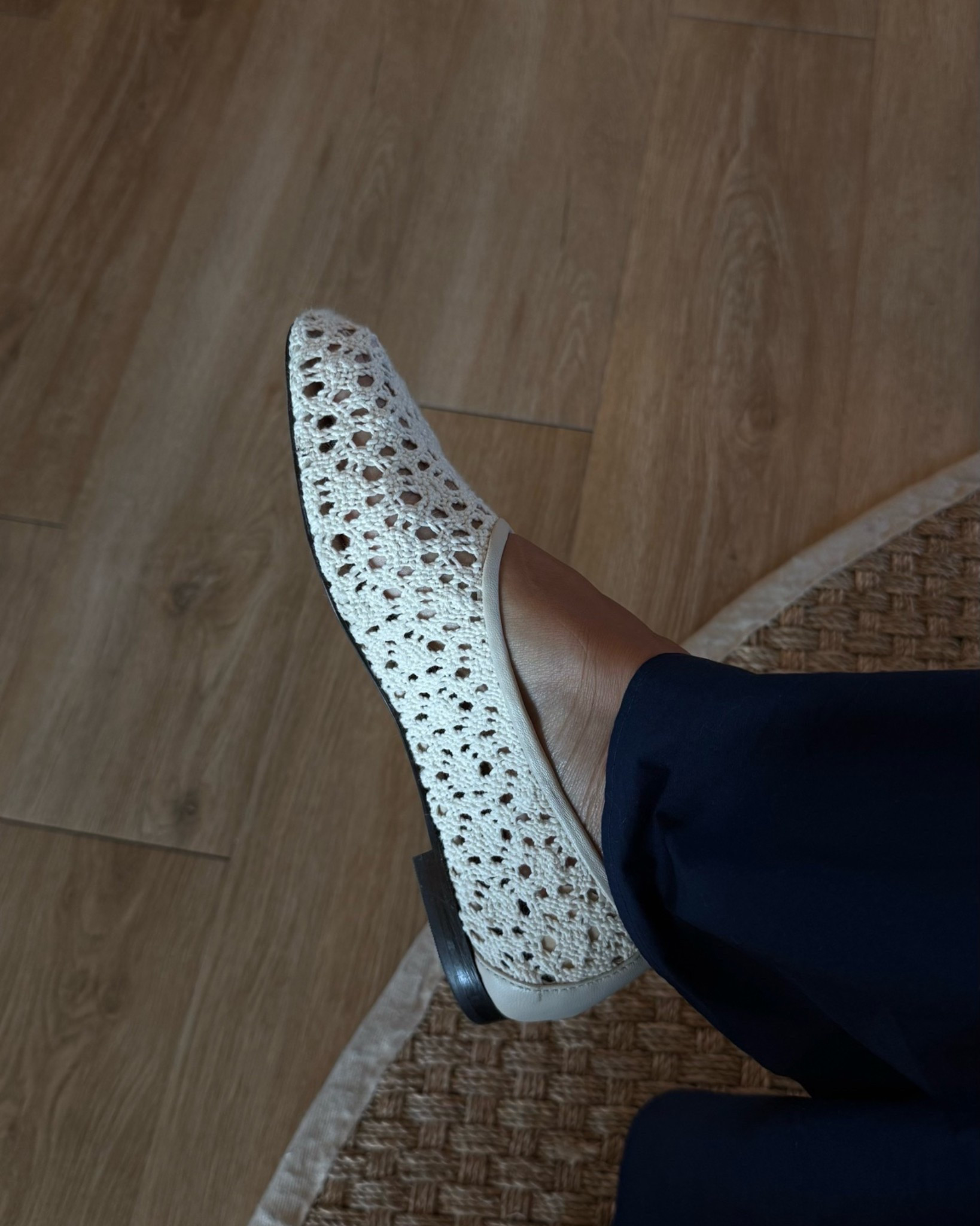 @Madewell flats under $70 - so many sizes still available!

#LTKSeasonal #LTKWorkwear #LTKSaleAlert