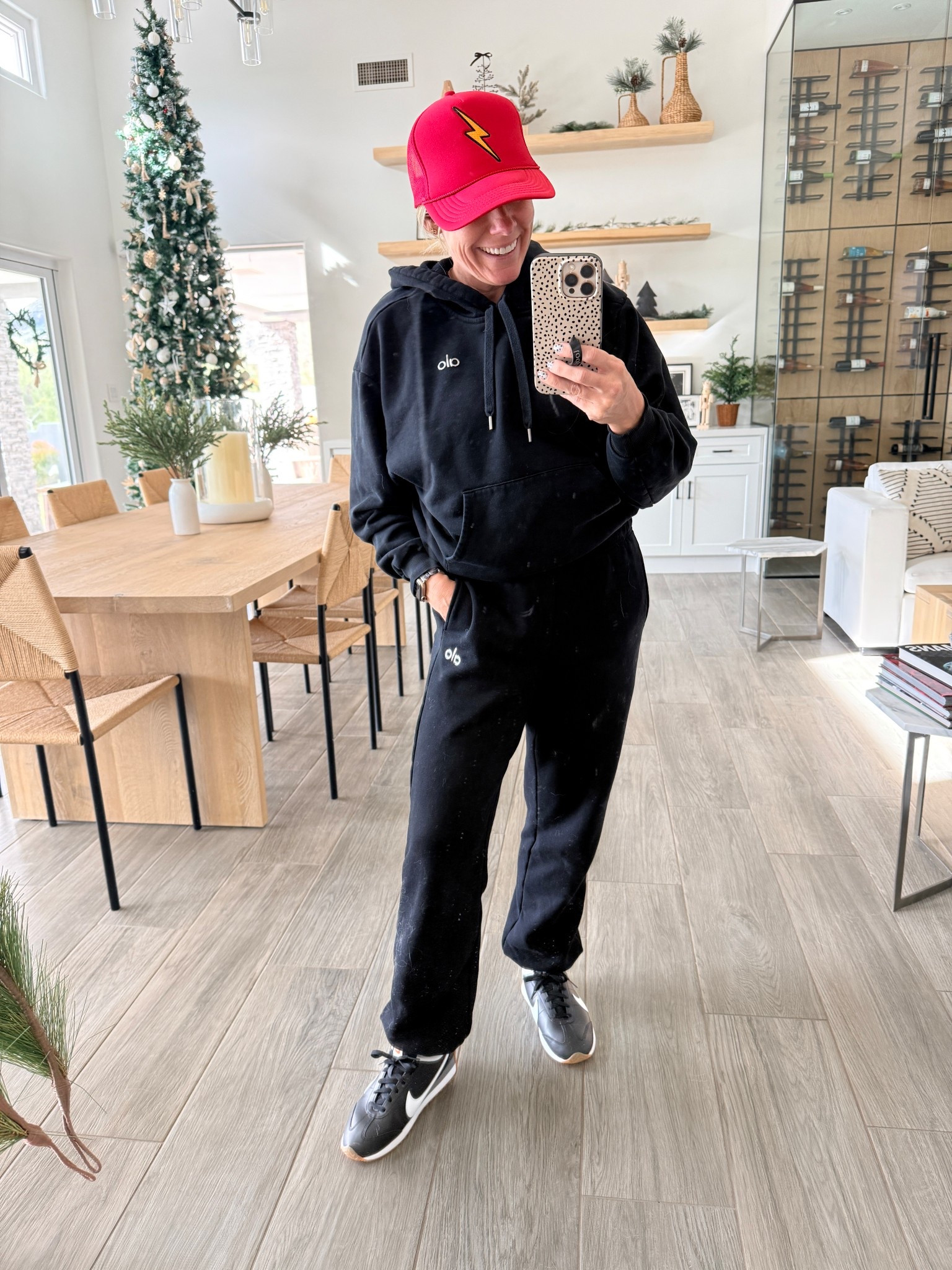 Size XS hoodie and XXS sweatpants from all. Nikes tts in th 8

#LTKmomlife #LTKootd