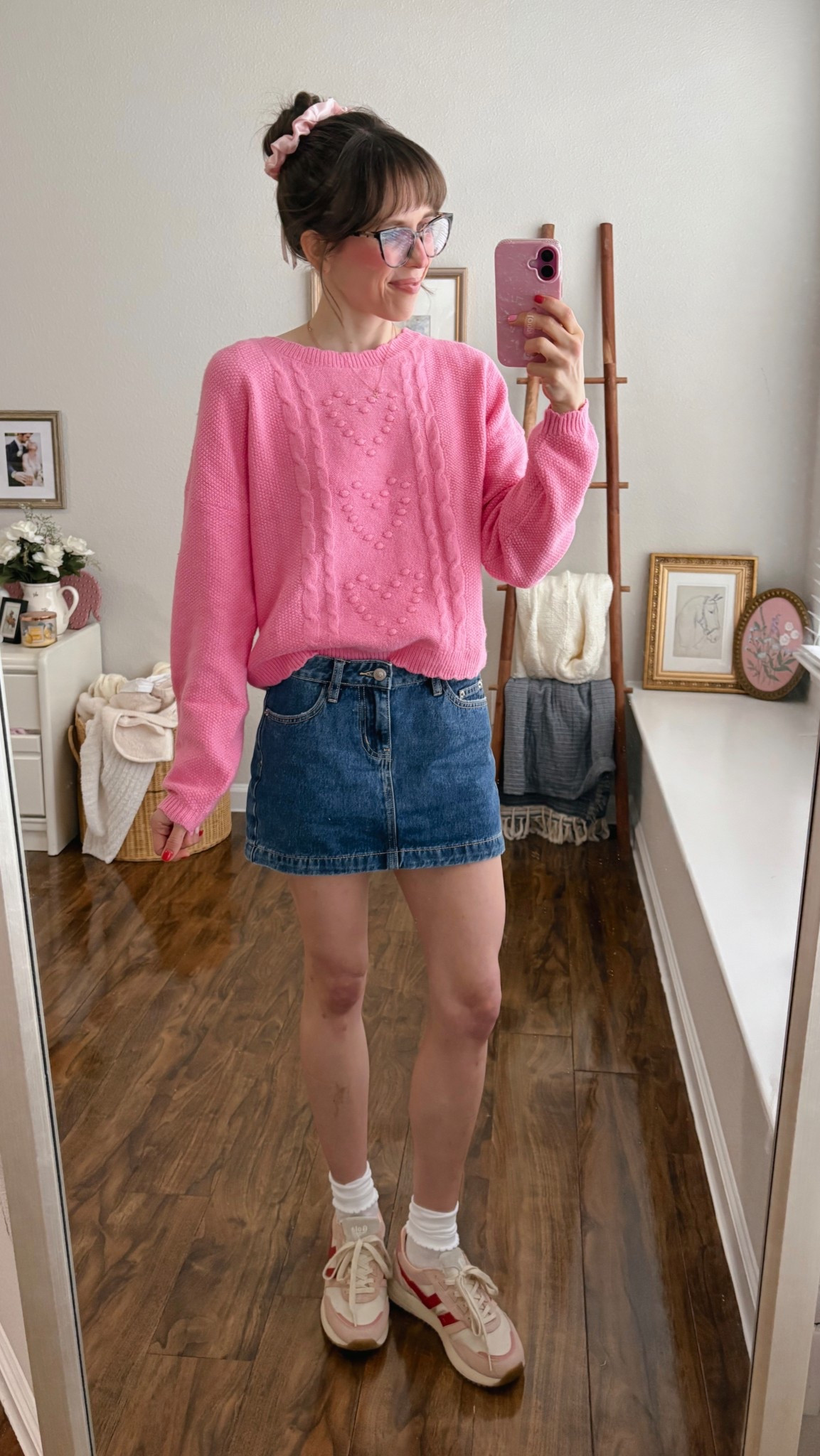 Wearing an XS in the sweater & a 0 in the skirt 🎀

#LTKSaleAlert #LTKValentine #LTKSeasonal