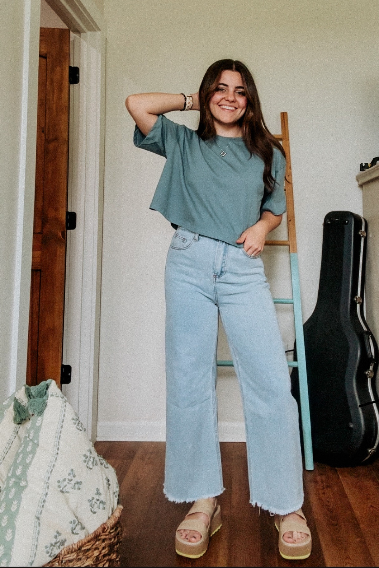 Everything excepts shoes from SHEIN! Ballin on a budget 🤪
Pants are a 27/4
Shirt is a M
Shoes are TTS

#LTKfindsunder50 #LTKshoecrush #LTKfindsunder100