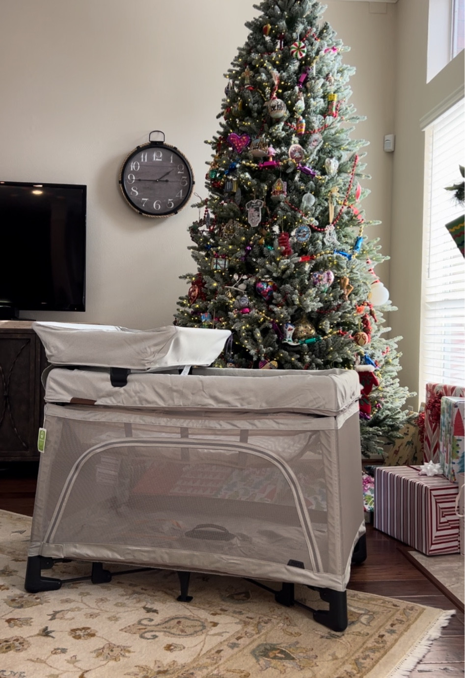 One of our travel must-haves! 👏🏼

This UPPAbaby Remi PLAYARD is perfect for when we’re traveling! With a playard & bassinet option + diaper changer & diaper organizer. There’s so many options to add on that make this convenient whether traveling or even at home! 🤎

#babymusthave #ltkmom #ltkparent #ltkbaby #ltknewborn

#LTKbaby #LTKkids 

#LTKGiftGuide