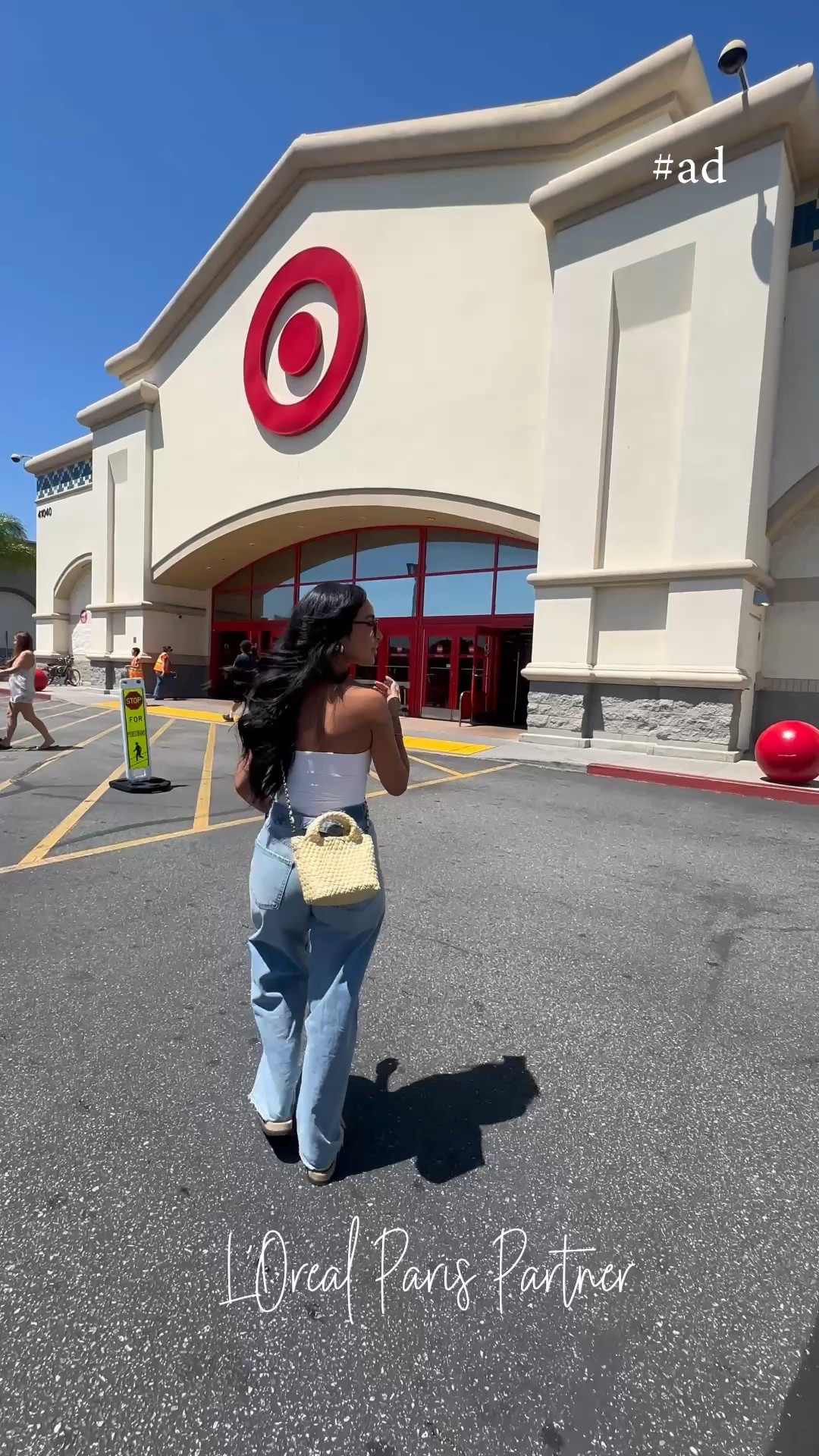 This one is for my DIY Girlies! @colorsonic has made coloring your hair at home super quick & easy! @target @lorealparis #Colorsonic #targetstyle
#TargetPartner #lorealparispartner #target #ad

#LTKBeauty