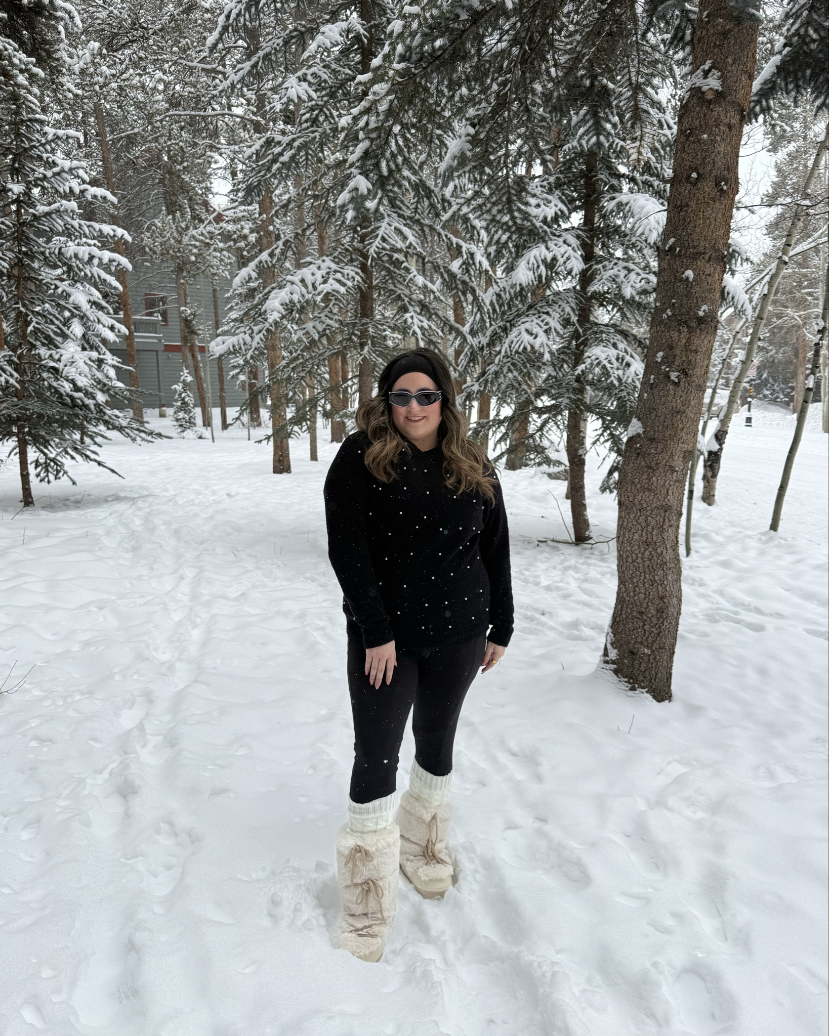 Yall asked for it, so let’s do it! Starting back up with Colorado content, here are my basic pieces I wore almost every day! I love light and bright pieces as much as the next girly girl, but I cannot stress to you the importance of black pieces enough! I’ll share how I made these pieces work for me! 🤍 #coloradoskitrip #snowday #vacationtips

#LTKSeasonal #LTKgrwm #LTKMidsize