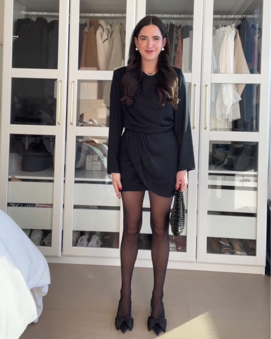 Holiday outfits
Holiday dress, black dress, Black Friday 

#LTKCyberWeek #LTKSeasonal #LTKHoliday