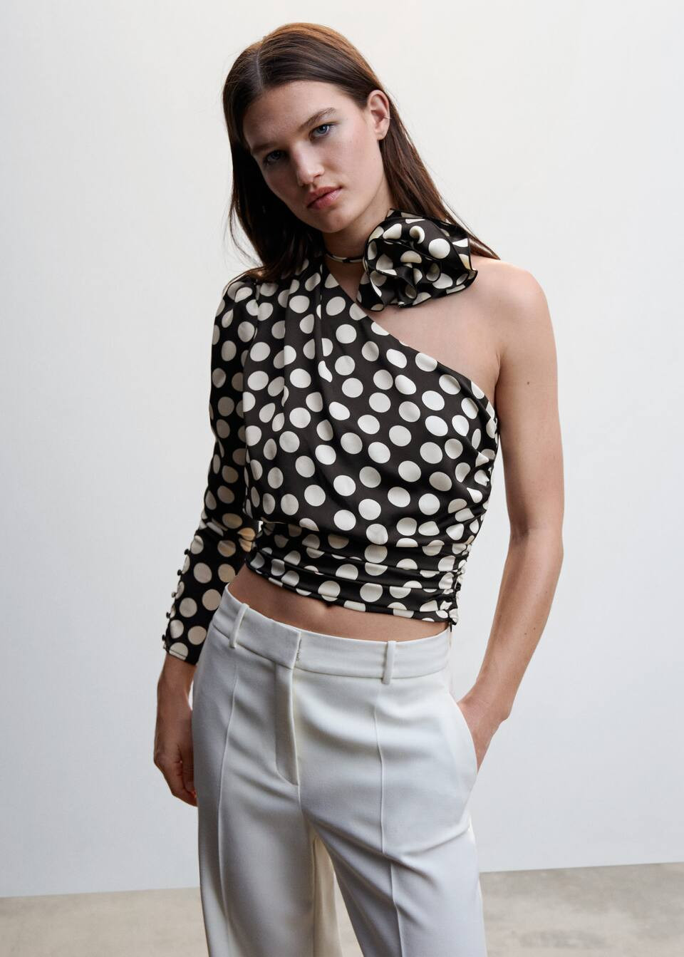 Search: Satin blouse with polka dots (18) | Mango United Kingdom | MANGO (UK)