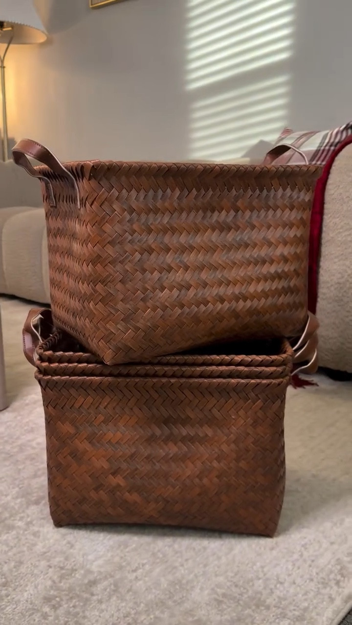 Estas cestas son otra cosa👌🏻🧺
Están tejidas a mano con un material súper resistente, de excelente calidad. Muchísimo mejores que las típicas cestas baratas.
Sirven para cualquier rincón de la casa - desde juguetes hasta mantas. ¡Un upgrade total para organizar bonito!
Comenta  CESTAS , Y te envío el enlace 👌🏻🧺

 #organizacion #find #amazonhome #home 
#organization