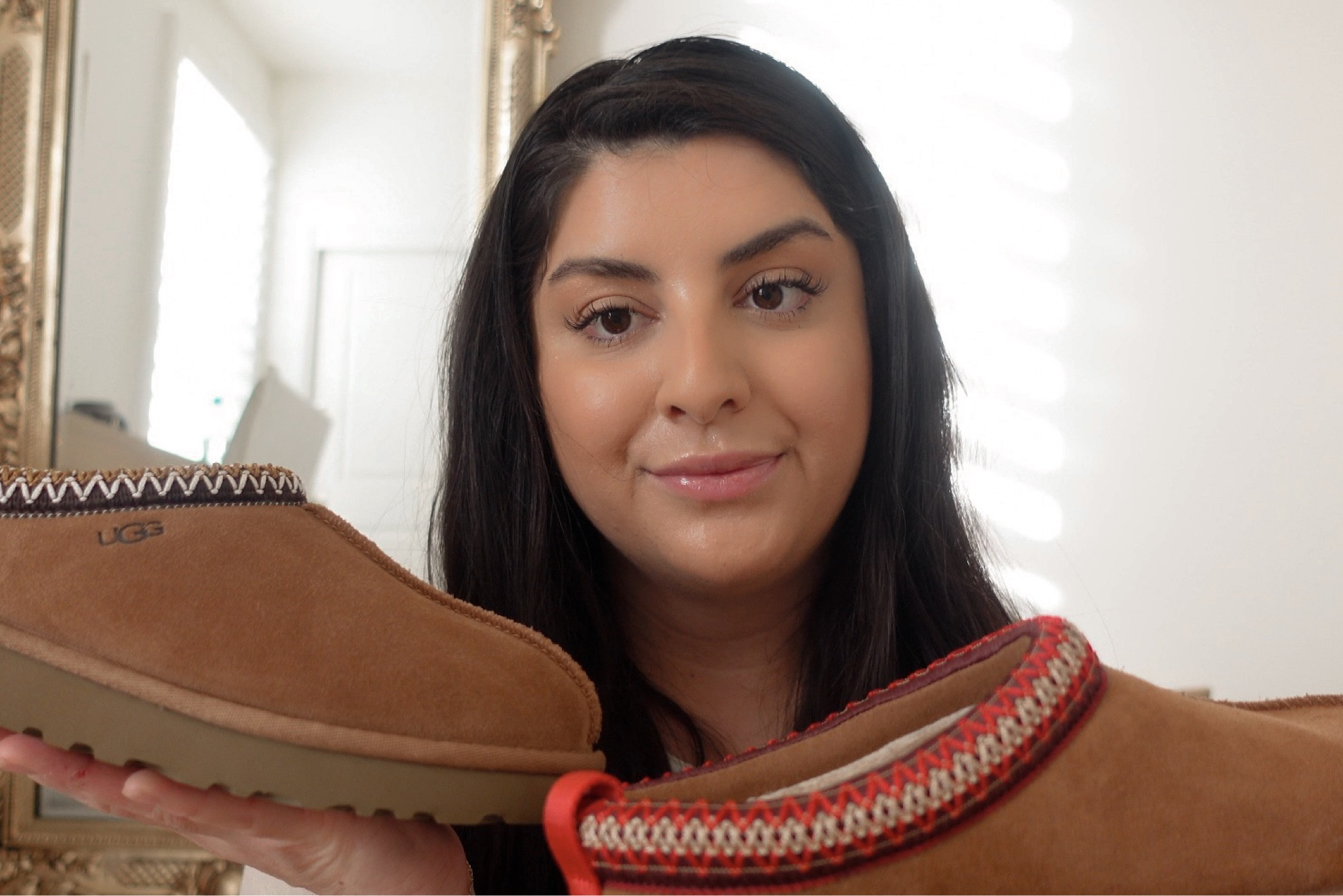 Should you get the Ugg Tazz platform or non-platform style, Tasman?

Watch my Ugg Haul on YouTube where I share pros / cons of each style and help you decide which one is best! 


#UggTazz #UggTasman 

#LTKSeasonal #LTKshoecrush #LTKHoliday