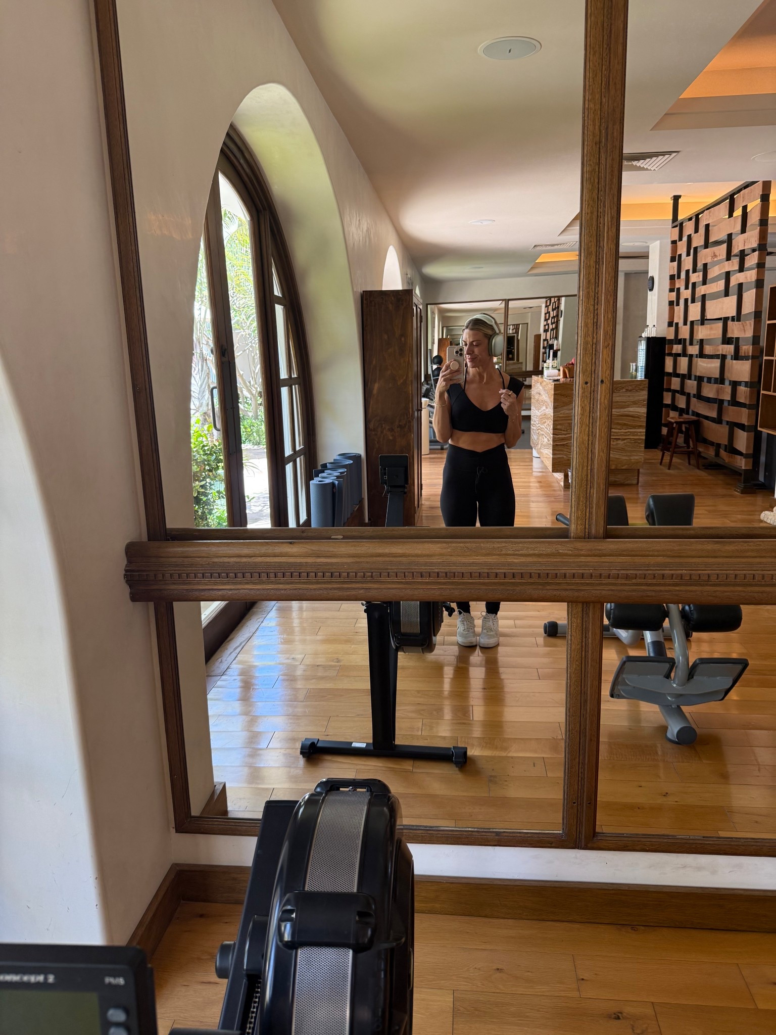 My favorite Athleta set is the perfect fit for my last Mexico gym sesh! I love this fit, fabric and color of this set. Medium in both! 

#LTKSaleAlert #LTKActive #LTKFindsUnder100