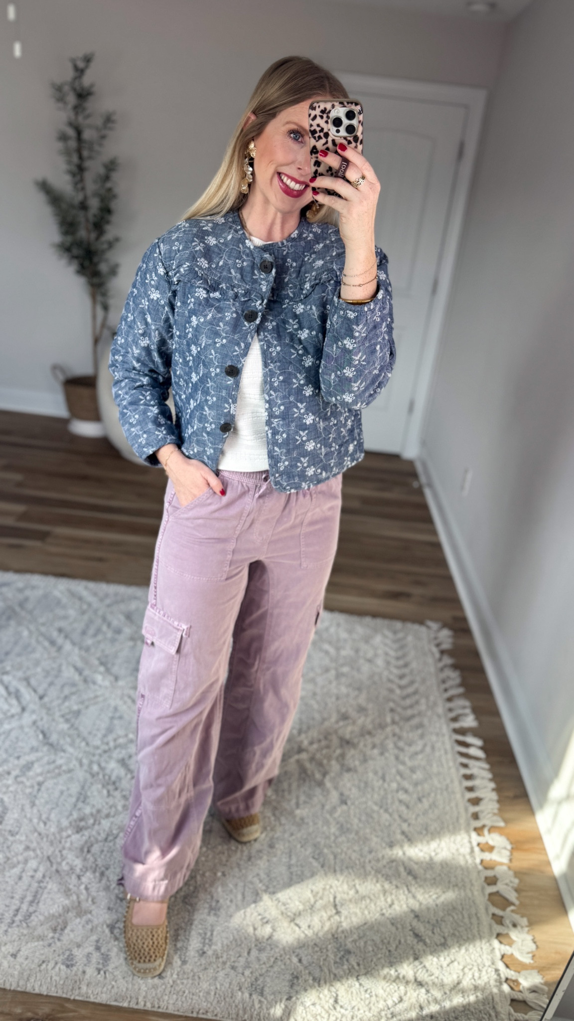 Weekend Walmart Wins try on
Quilted floral jacket- small
Textured sweater- small
Purple cargo pants- 

#LTKSaleAlert #LTKootd #LTKmomlife