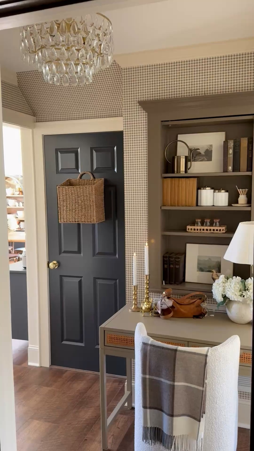 Cottage charm...

#LTKSaleAlert #LTKSeasonal #LTKHome