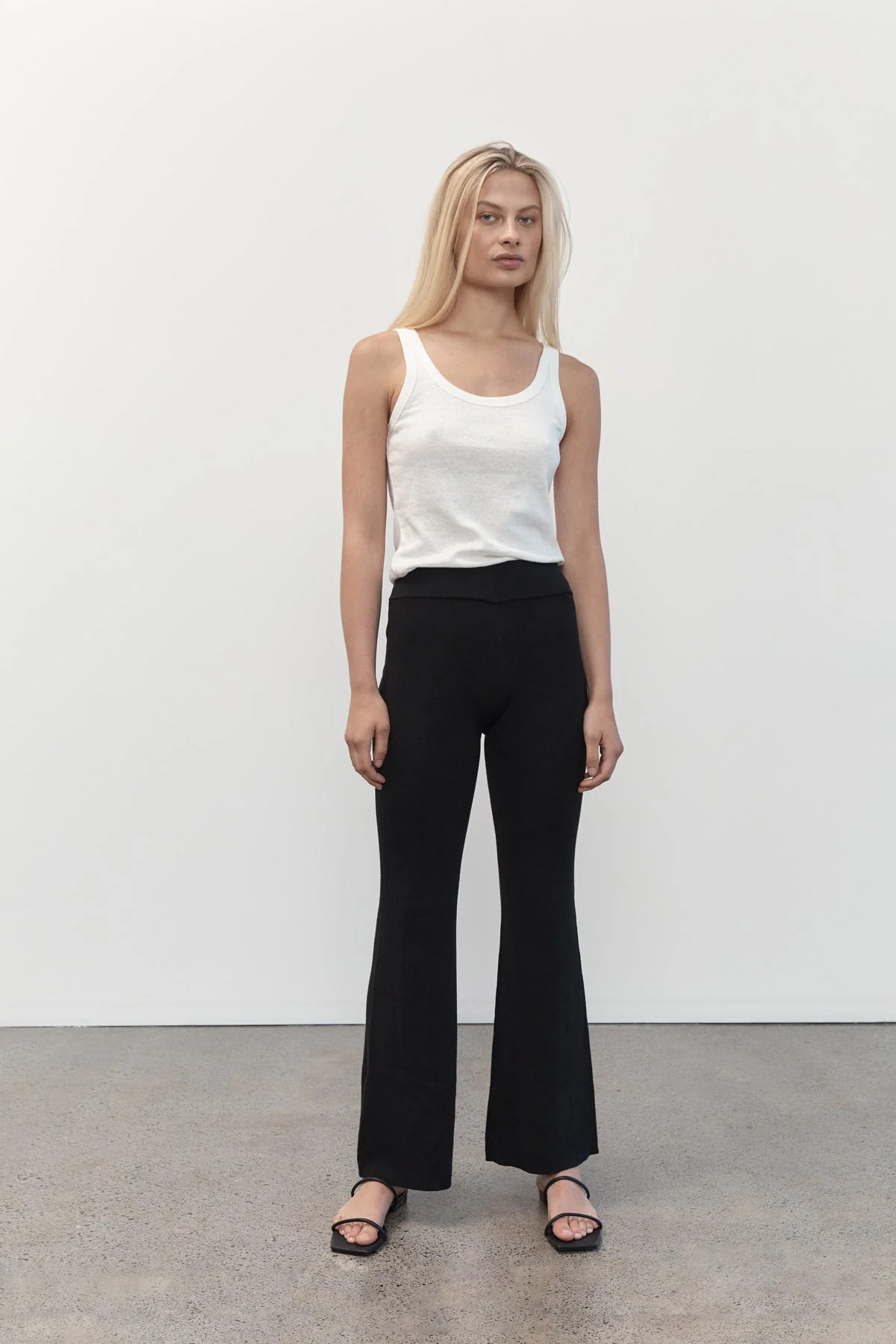 Flared Knit Pants - Black | St. Agni