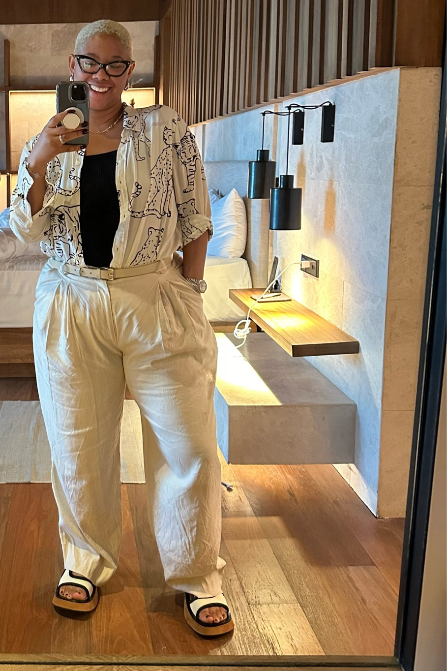 The shoes are showing up in Mexican pesos, so convert to USD! 

#LTKmidsize #LTKplussize