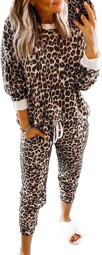 Dokotoo Womens Tie Dye Print Pajamas Set Long Sleeve Tops and Pants Pocketed Pjs Joggers Sleepwea... | Amazon (US)