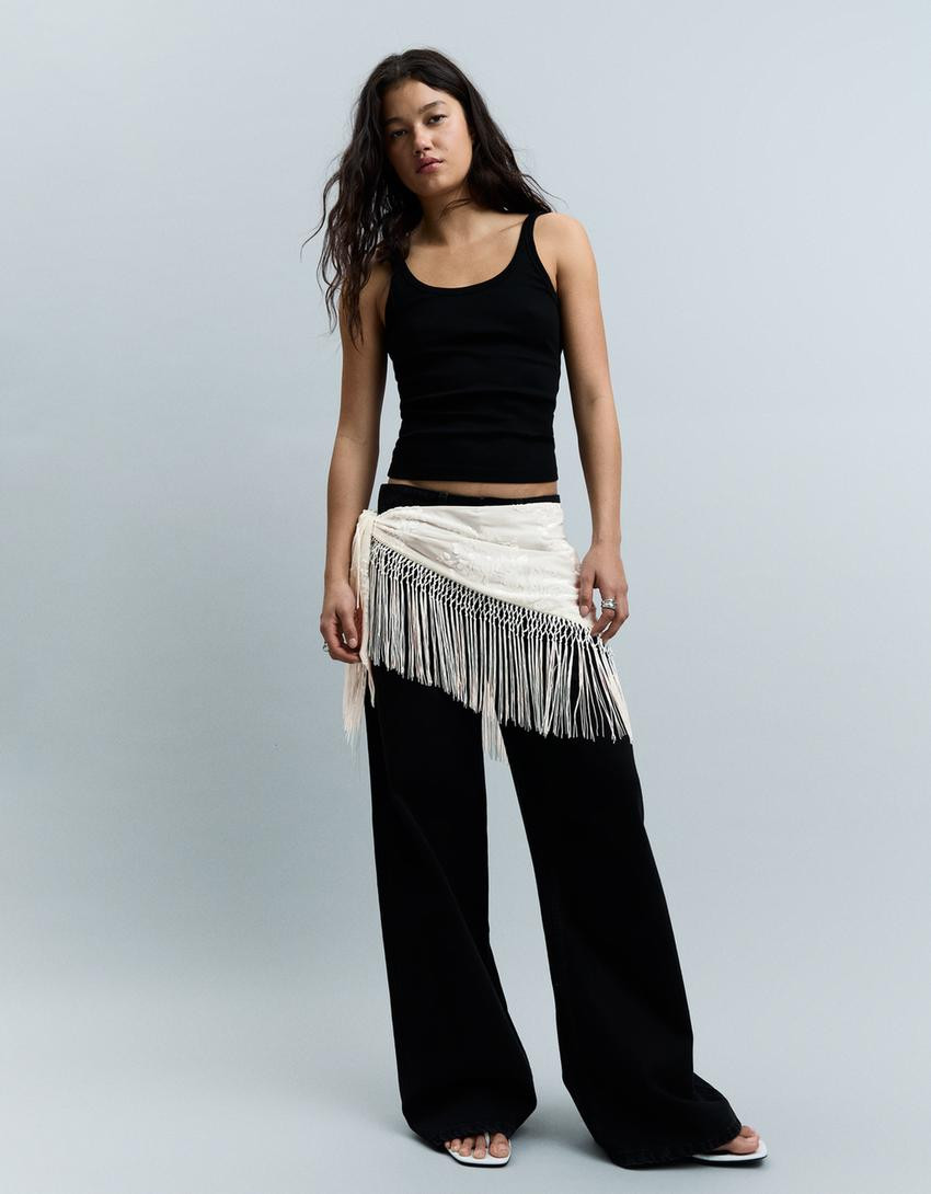 Fringed scarf - Women | Bershka UK