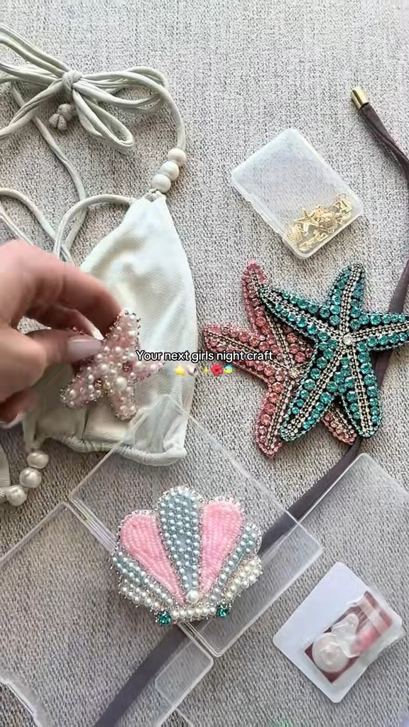 DIY beaded bikini tops!

DIY. Bikini top. Beaded bikini. Embellished bikini. Girls night crafts. 

#LTKSwim