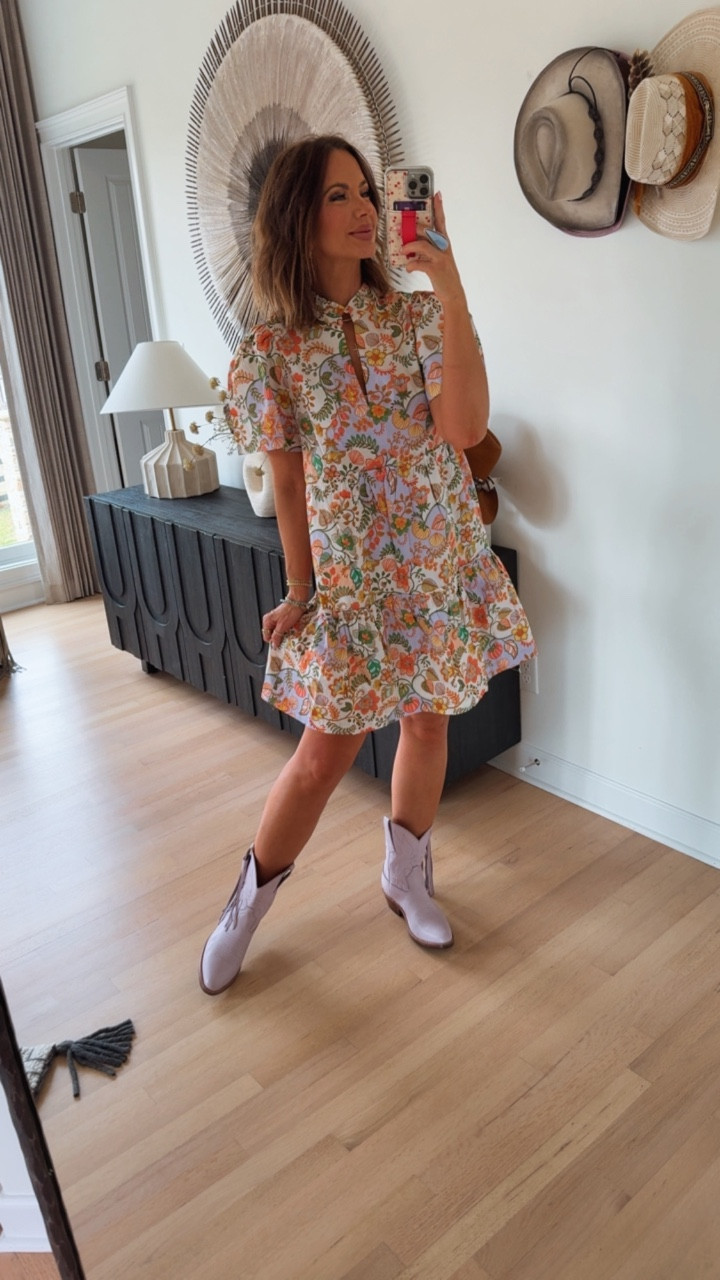 code betsy15 works for new customers! i’m wearing a medium ♥️

#LTKBeauty #LTKSpringSale #LTKSeasonal