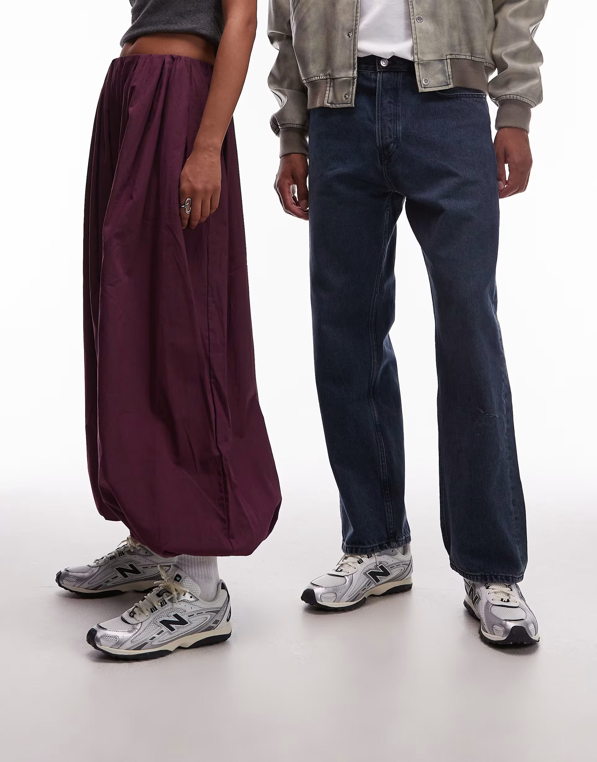 New Balance 204L unisex trainers in white and black | ASOS (Global)