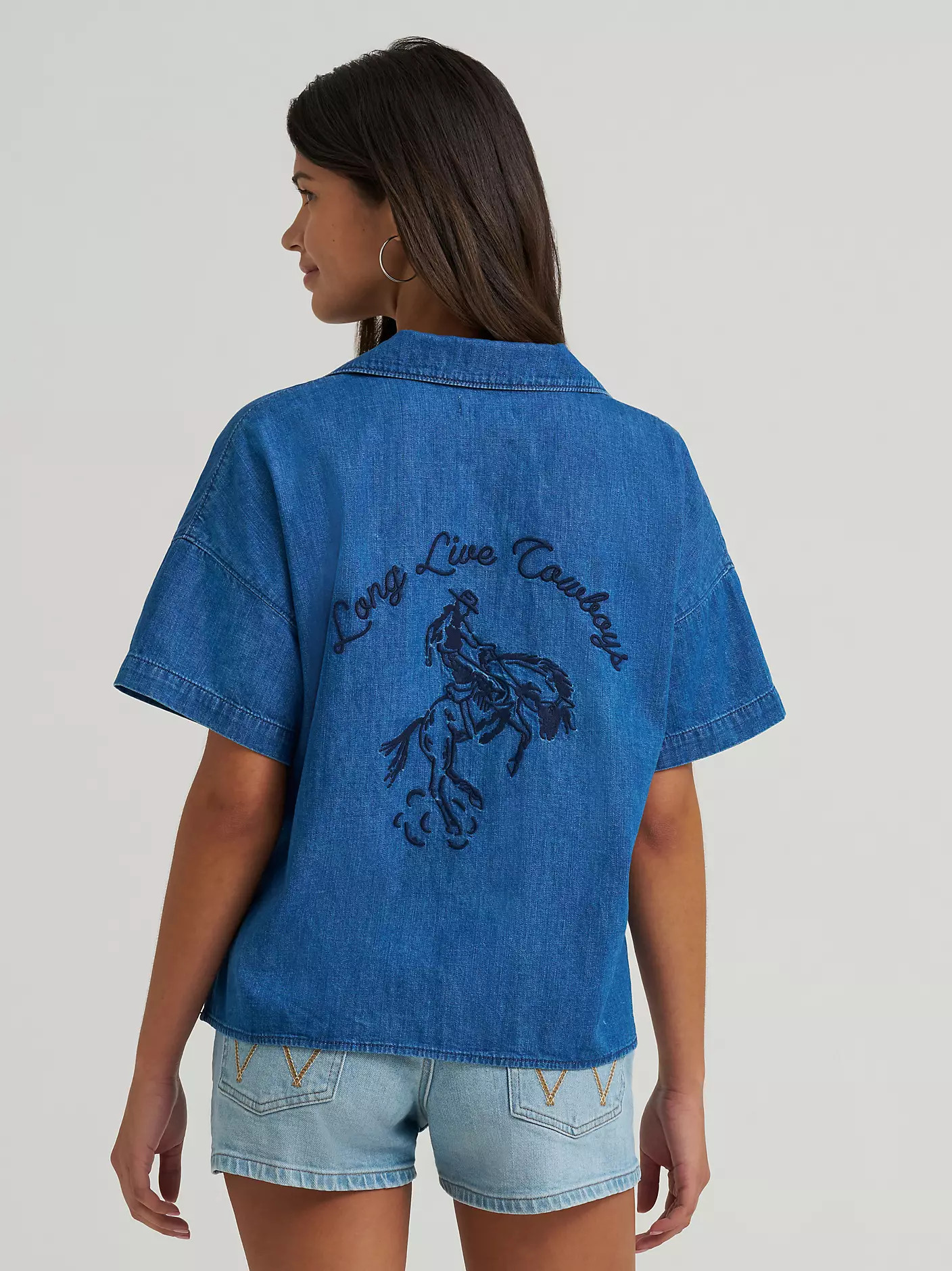 Women's Embroidered Denim Camp Shirt | Wrangler