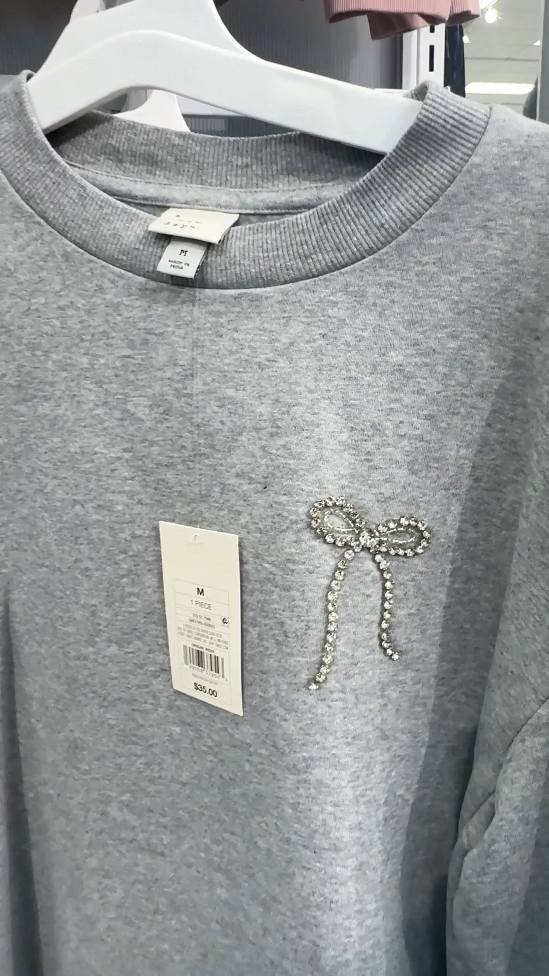 Holiday bow rhinestone sweater! Pair it with leather pants or jeans! #holidayoutfit #target #bows #giftguide

#LTKootd #LTKGiftGuide #LTKCyberWeek