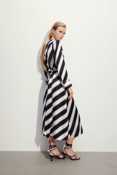 Twist-detail Satin Dress - Cream/black striped - Ladies | H&M US | H&M (US + CA)