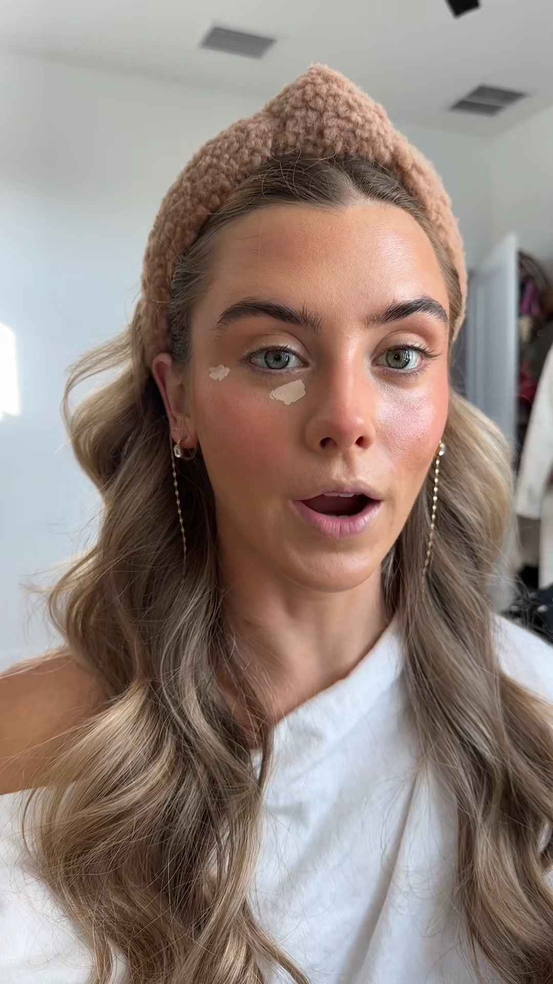 Triclone™ Skin Tech Concealer

A clean, lightweight, long-wearing, non-comedogenic concealer that does more than cover—it visibly blurs, brightens and conceals with medium, buildable coverage that de-puffs after 2 weeks of use.

HausTech Powered™ with 20+ skincare ingredients including our patent-pending Fermented Arnica
@hauslabs @Sephora @Kohl's 

#LTKgrwm #LTKBeauty #LTKselfcare