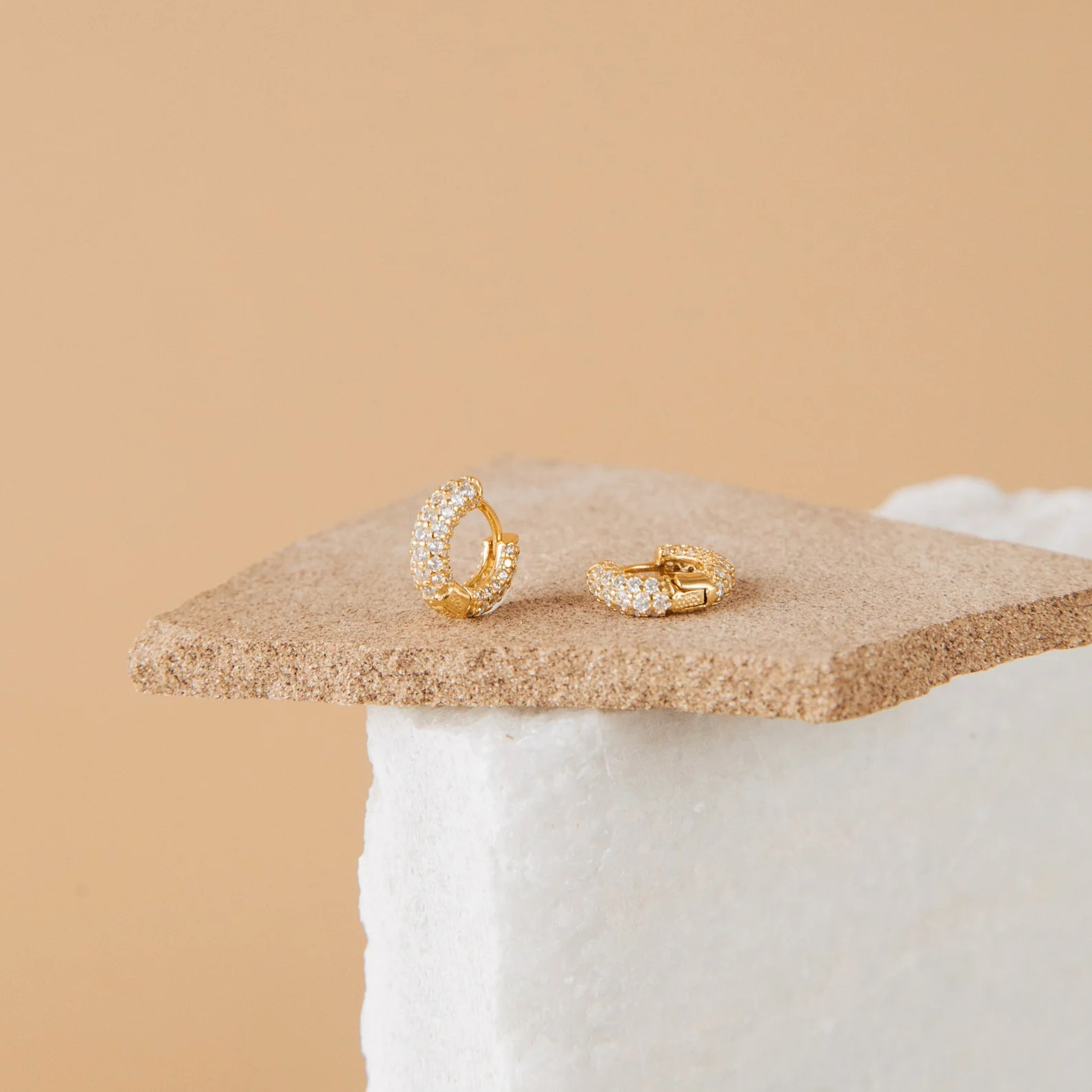 Kira Pave Huggies | Caitlyn Minimalist | Caitlyn Minimalist