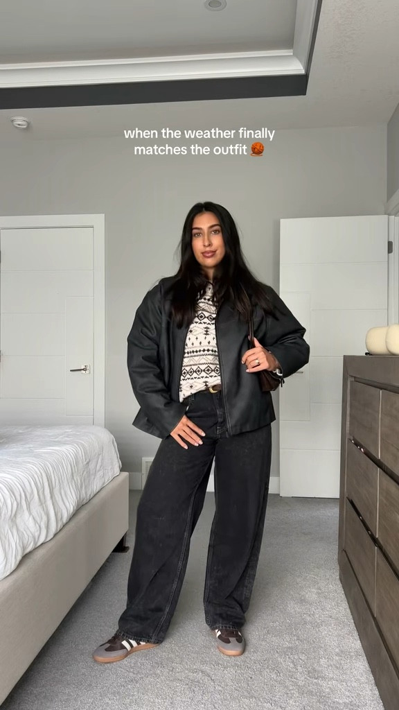 Fall/winter outfit 

Cozy knit sweaters

#LTKstyletip #LTKjeans #LTKcanada