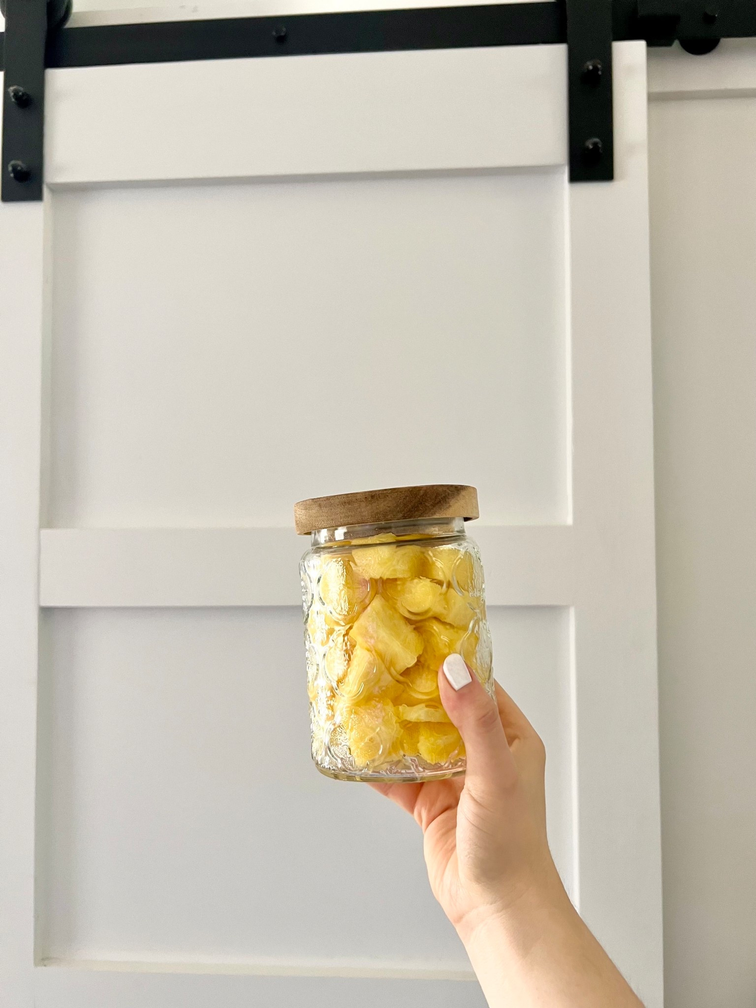 Summer vibes, all year long! 🍍☀️
Loving these vintage inspired glass jars for anything from organization to storing our favorite fresh cut fruits. ✨

#fruitjars #homedecor #kitchenorganization #DIY #foodstorage #freshfood #LTKhome #LTKkitchen


#LTKHome #LTKFindsUnder50