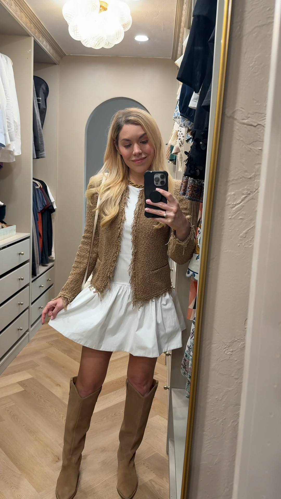 What I wore for the Lela Rose + Lucchese trunk show

Love this IRO jacket (which they don’t make in this color anymore) but linked to it in black and white and a similar version for less.


#LTKgrwm #LTKSeasonal #LTKdayinmylife